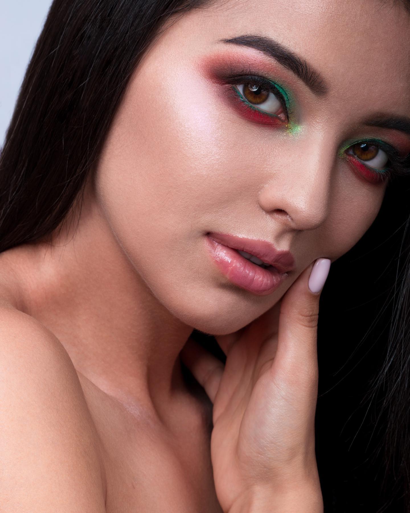 siyamore_ instagram image archive image