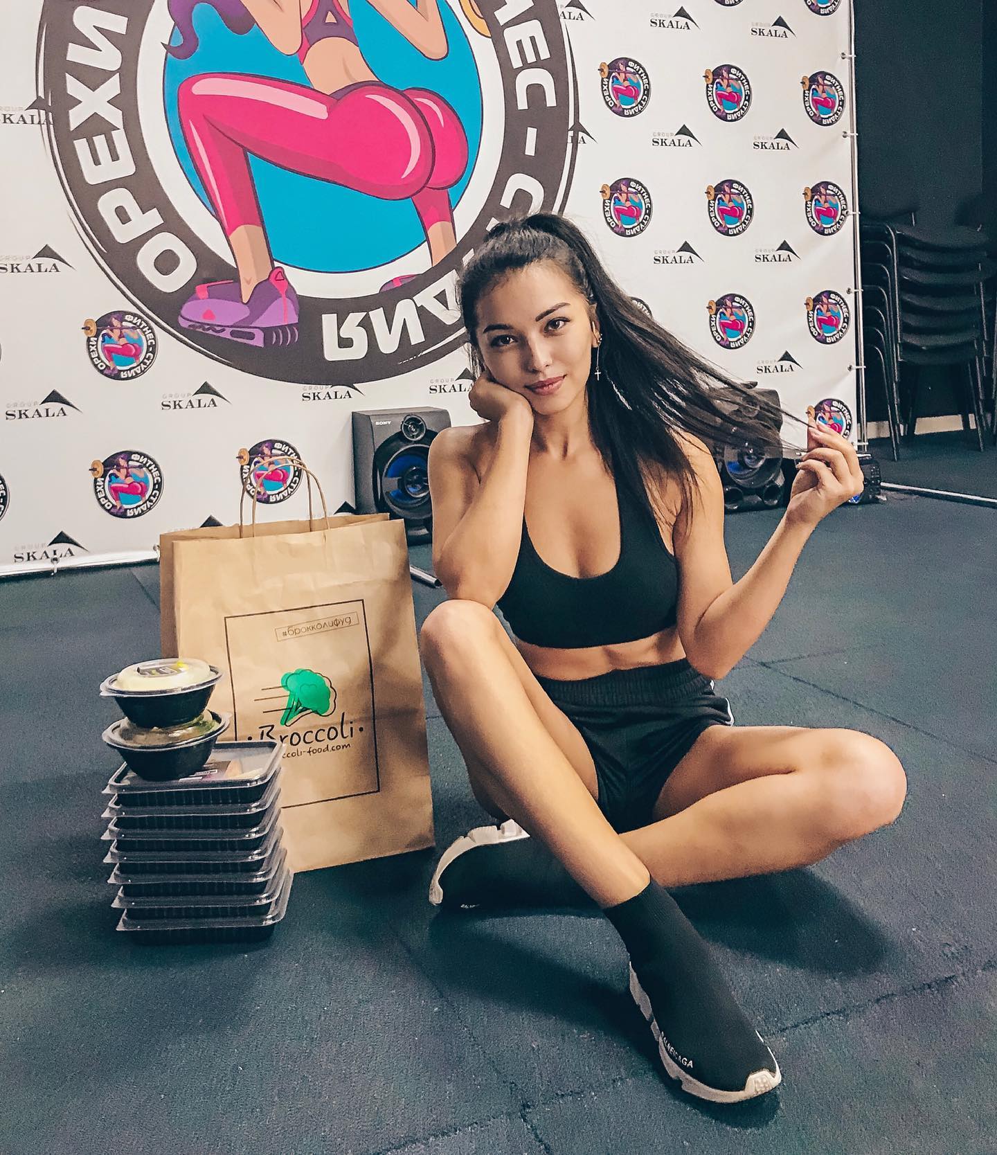 siyamore_ instagram image archive image