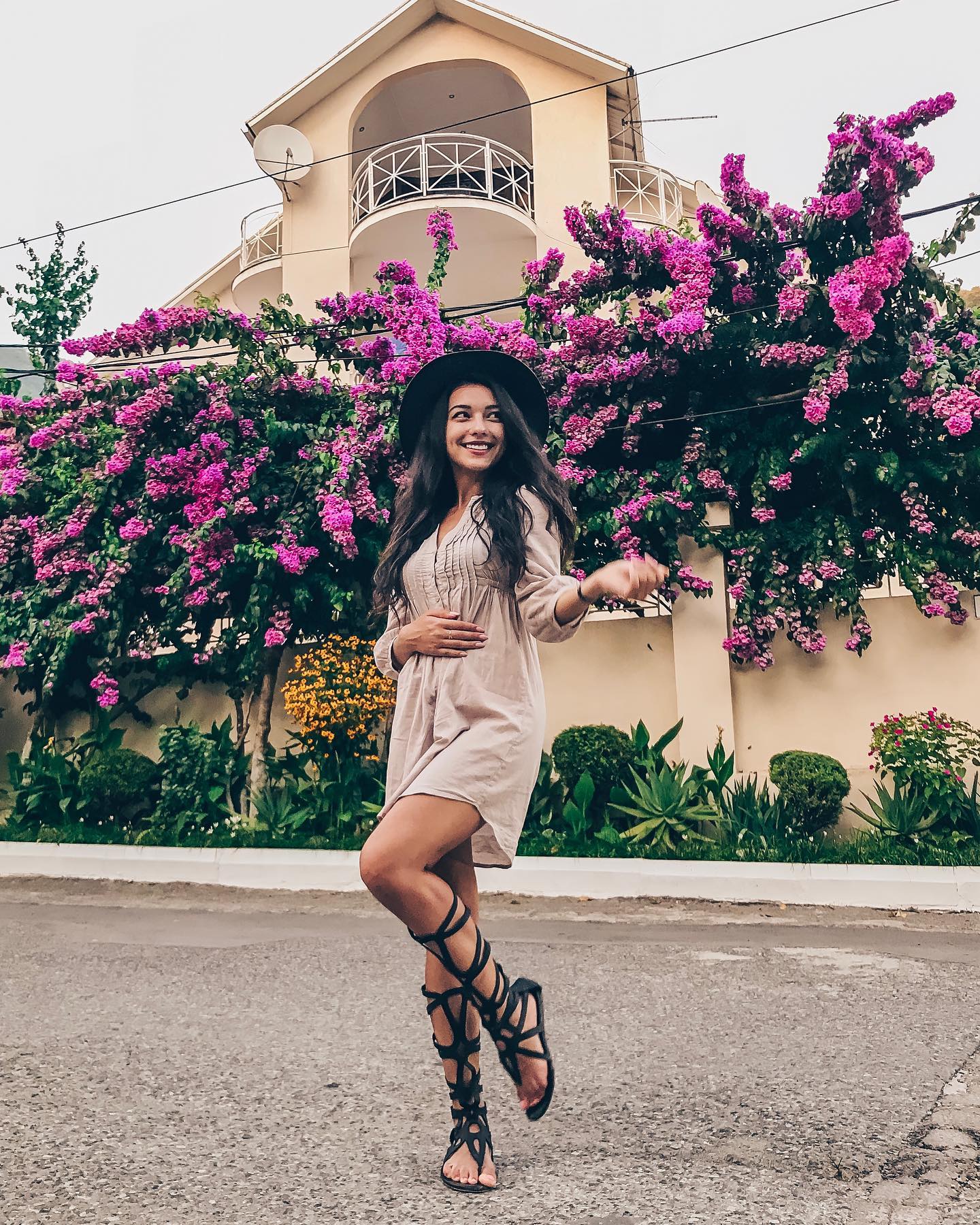 siyamore_ instagram image archive image