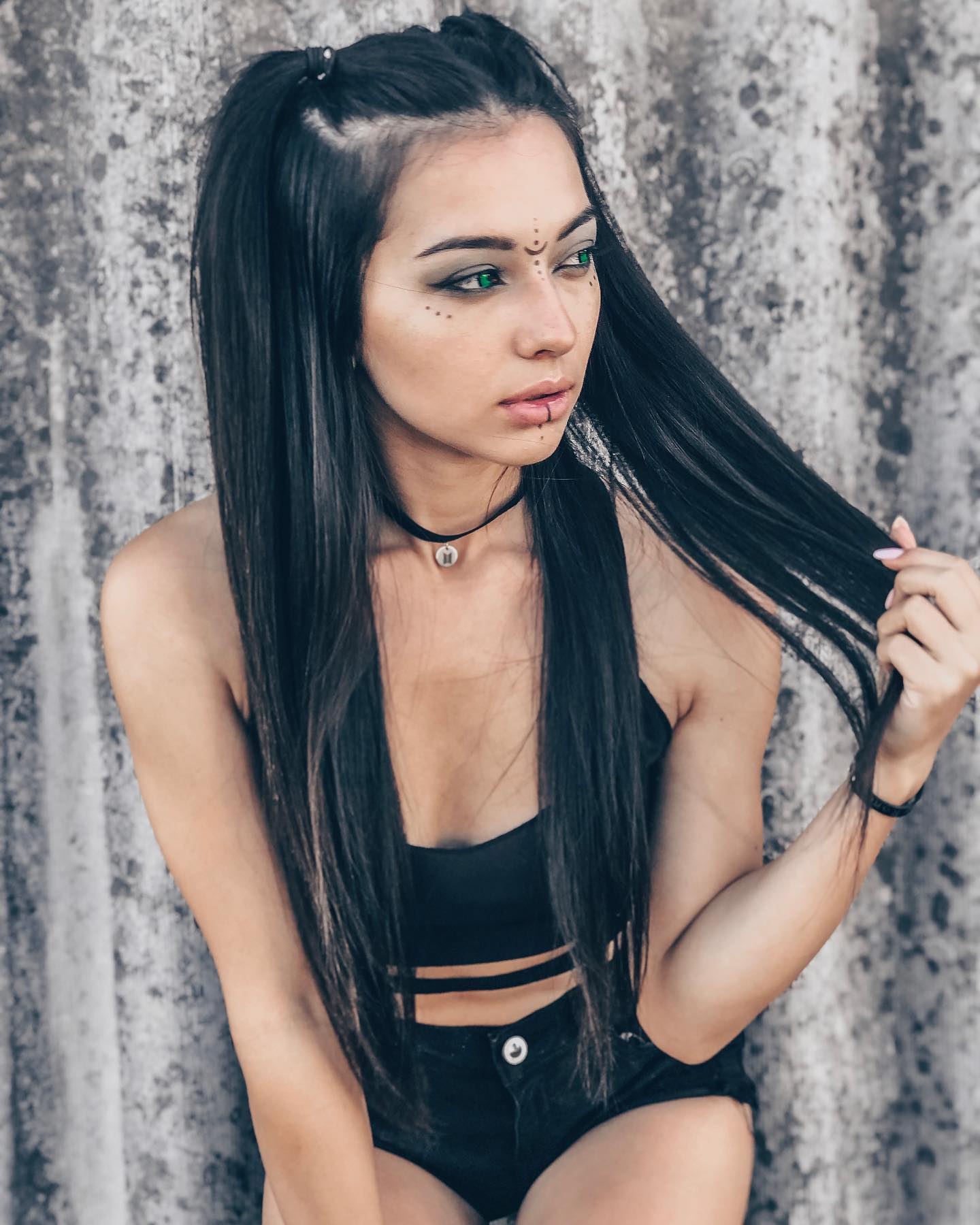 siyamore_ instagram image archive image