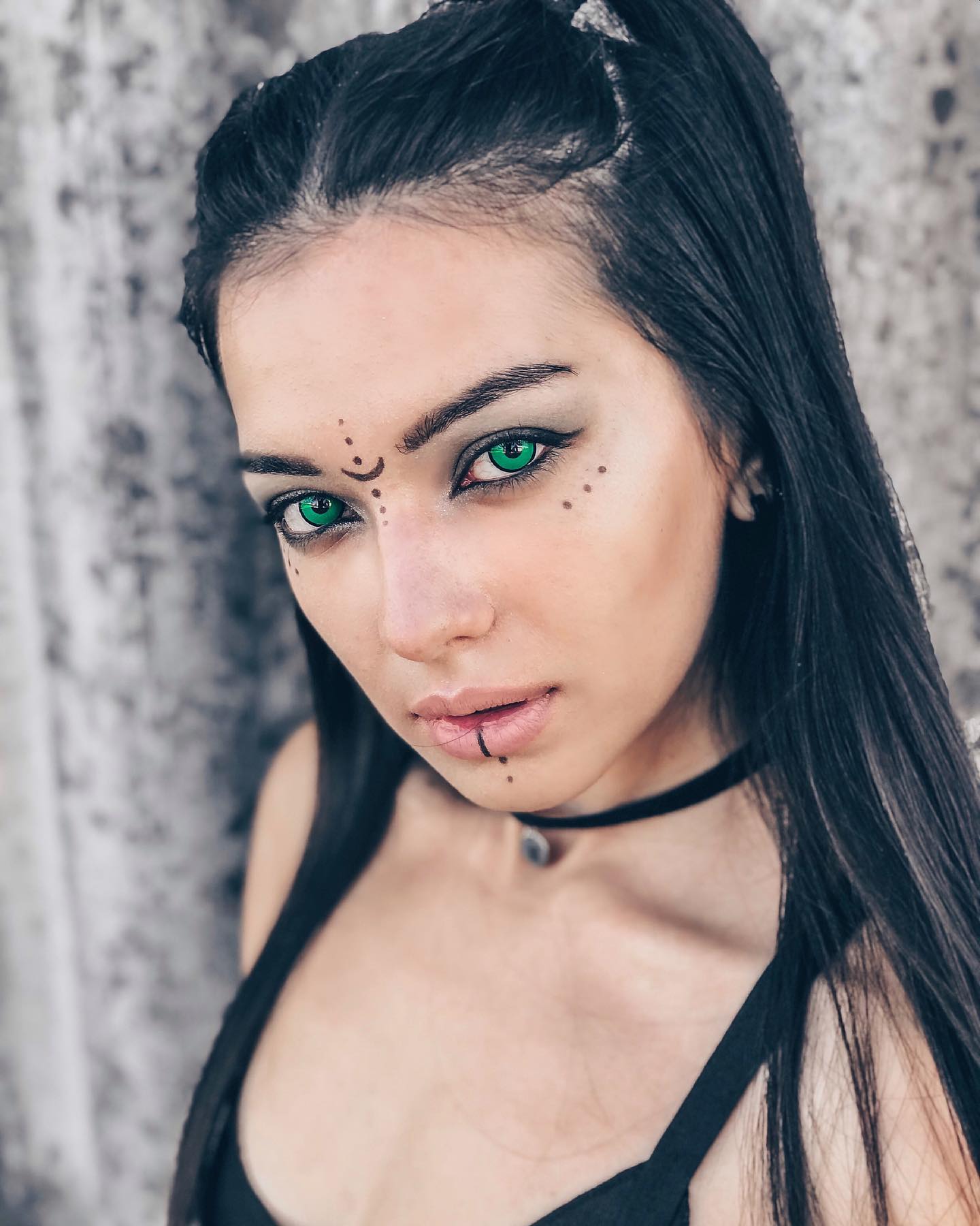 siyamore_ instagram image archive image