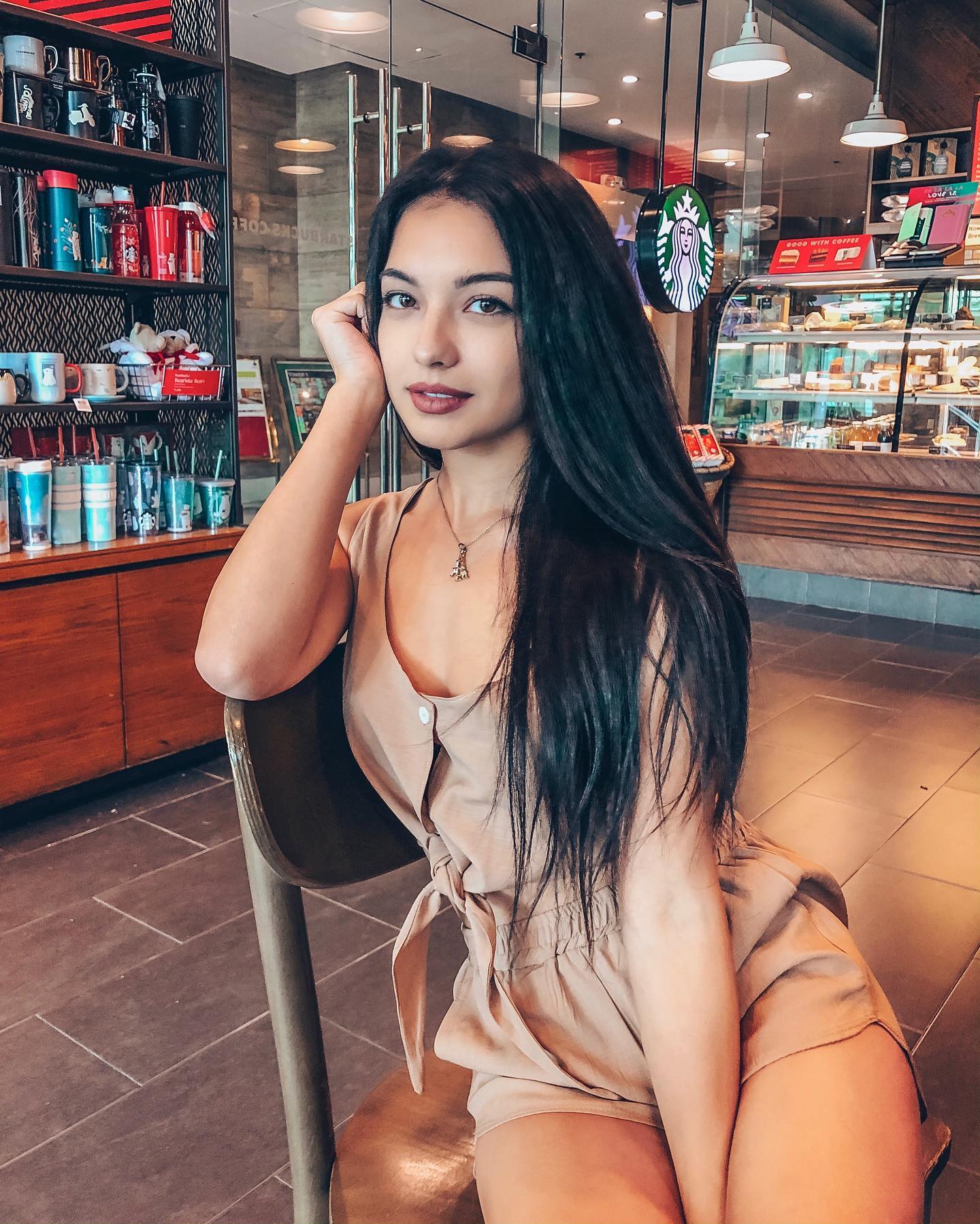 siyamore_ instagram image archive image