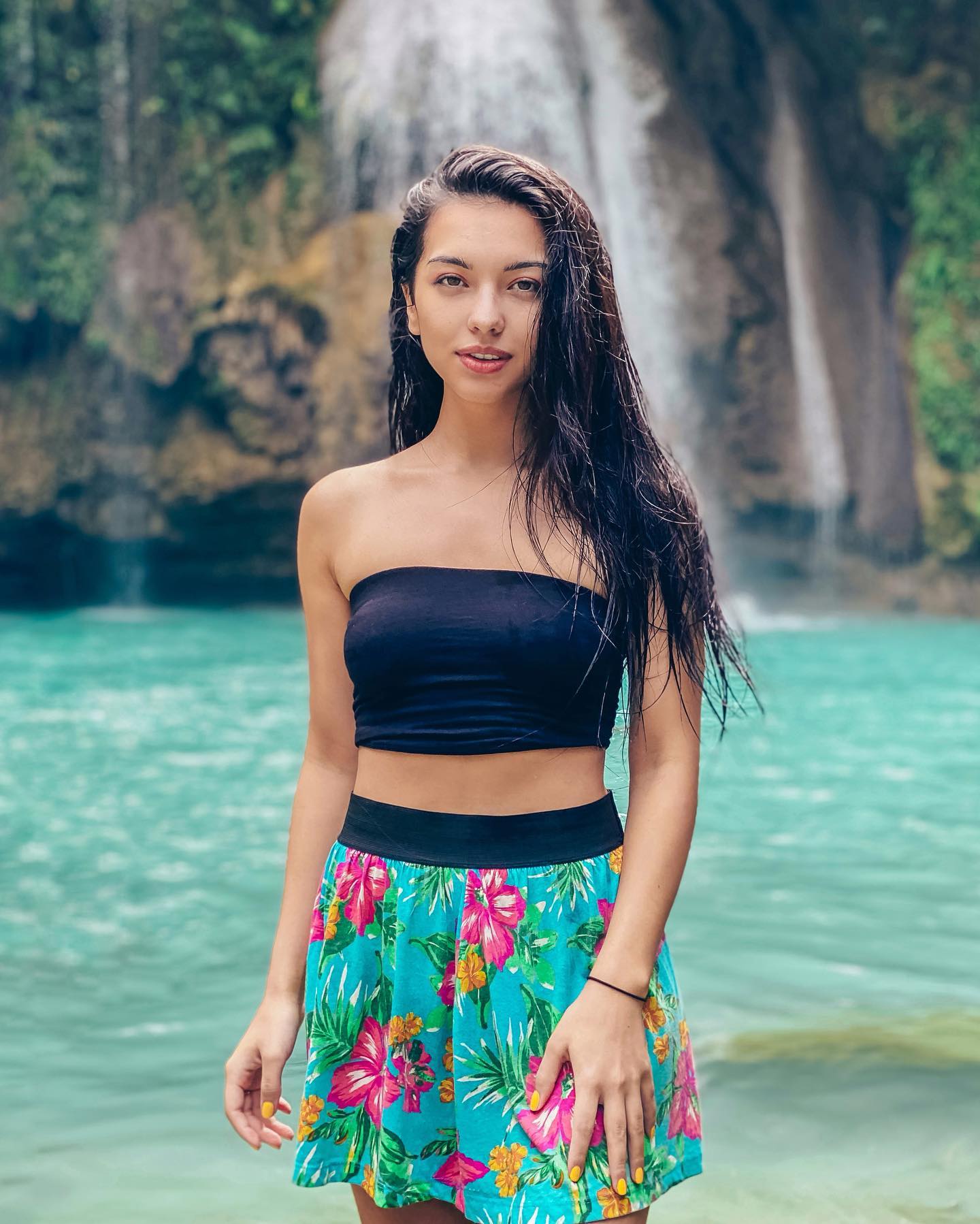 siyamore_ instagram image archive image