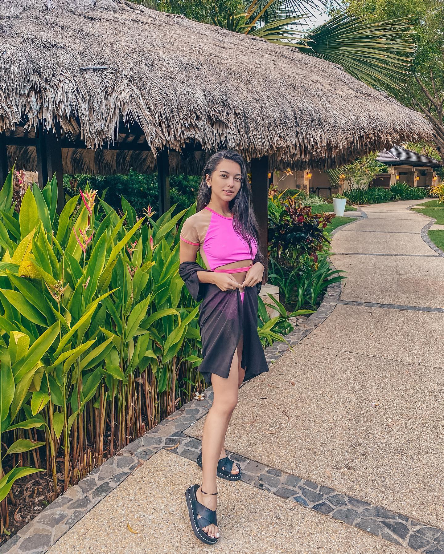 siyamore_ instagram image archive image