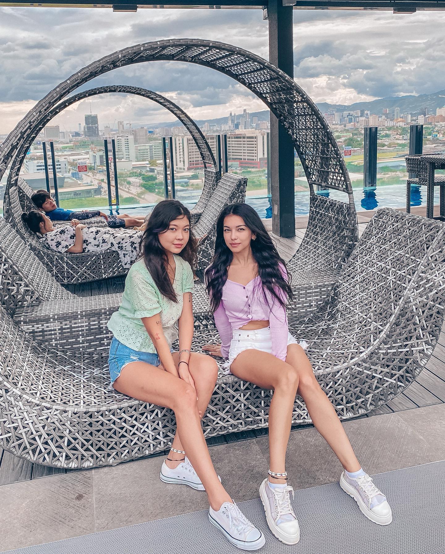 siyamore_ instagram image archive image