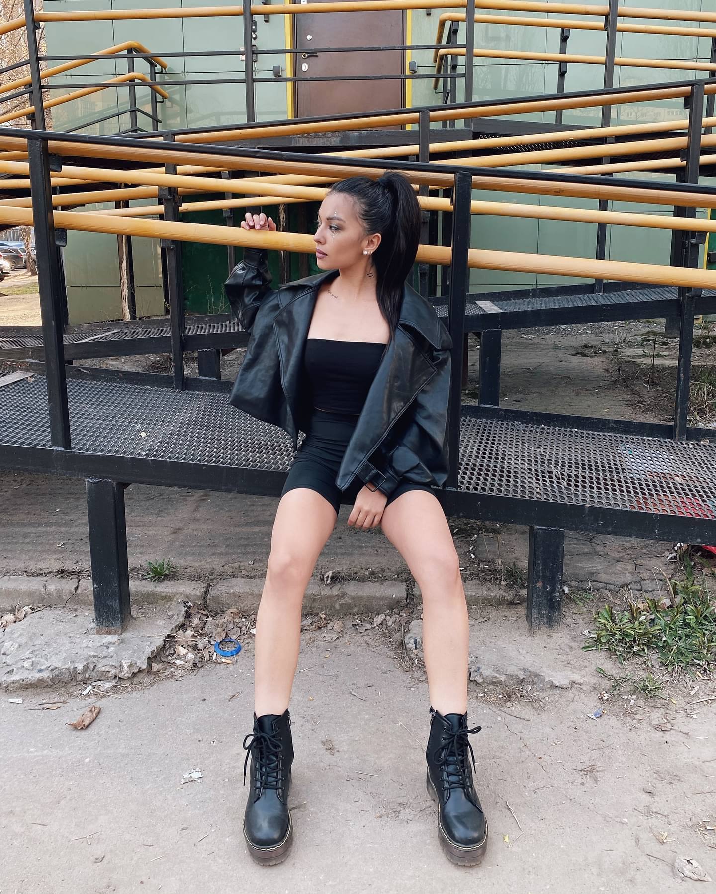 siyamore_ instagram image archive image