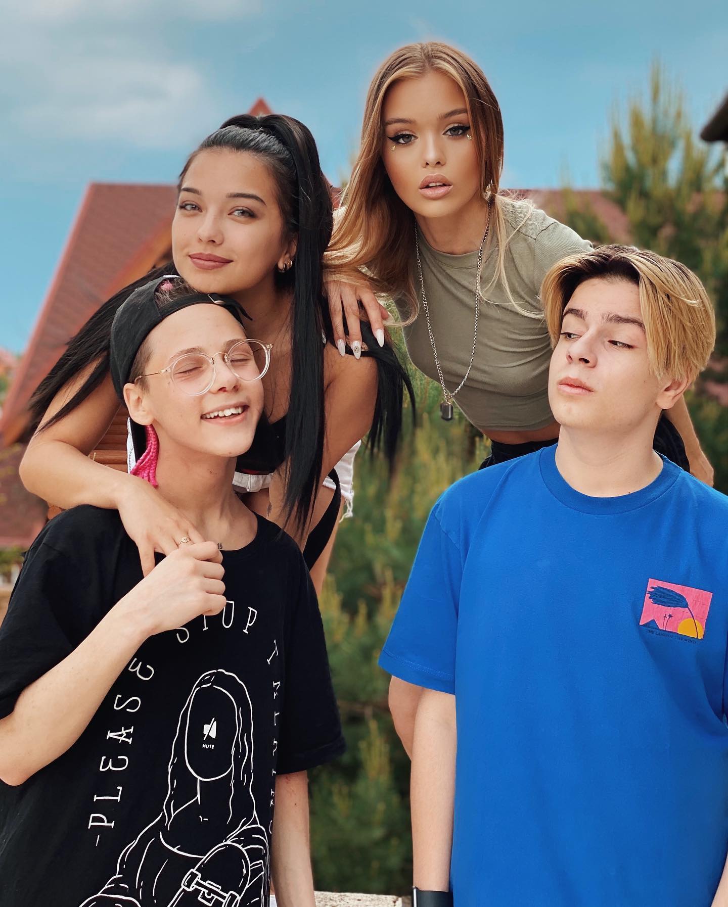 siyamore_ instagram image archive image