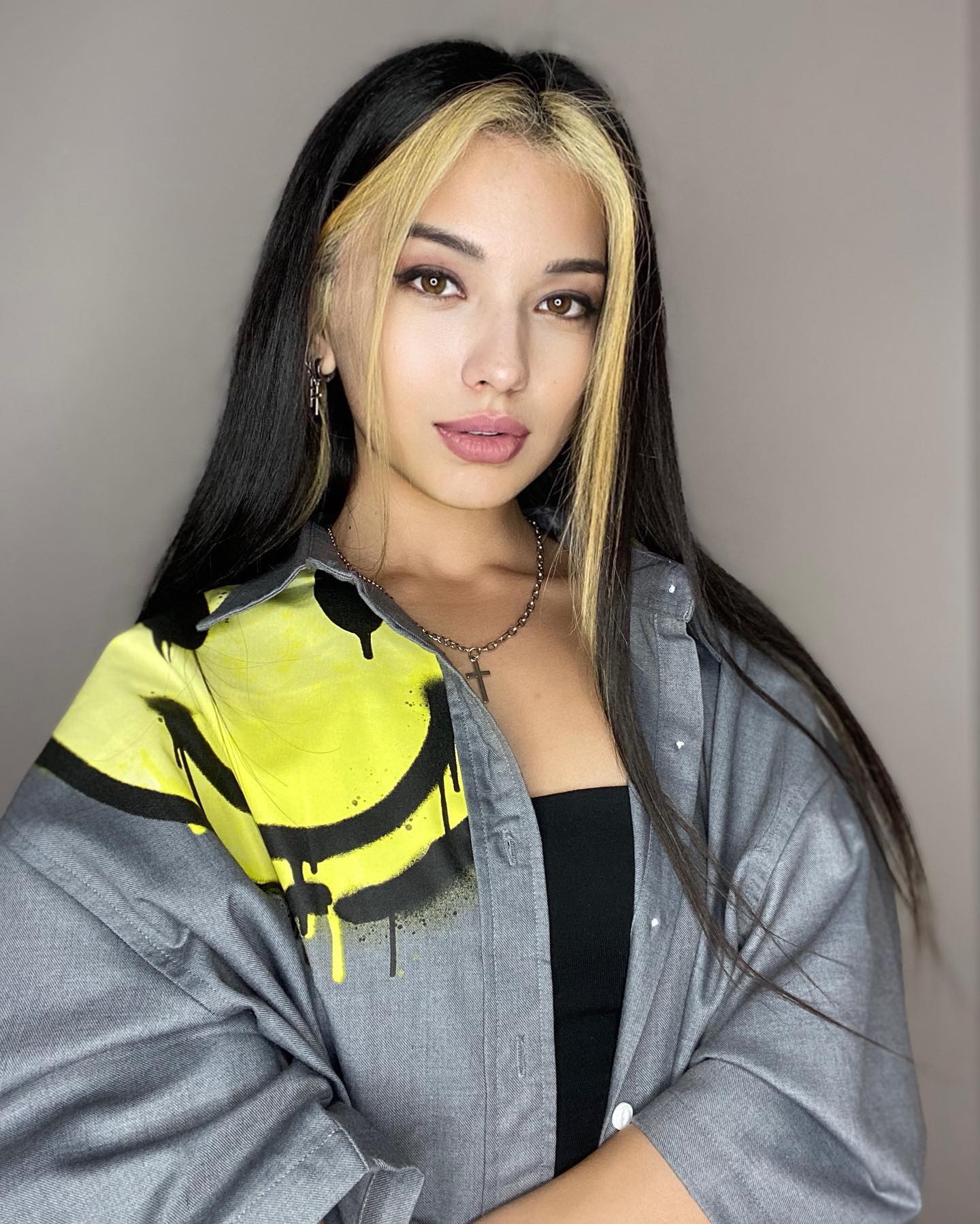 siyamore_ instagram image archive image