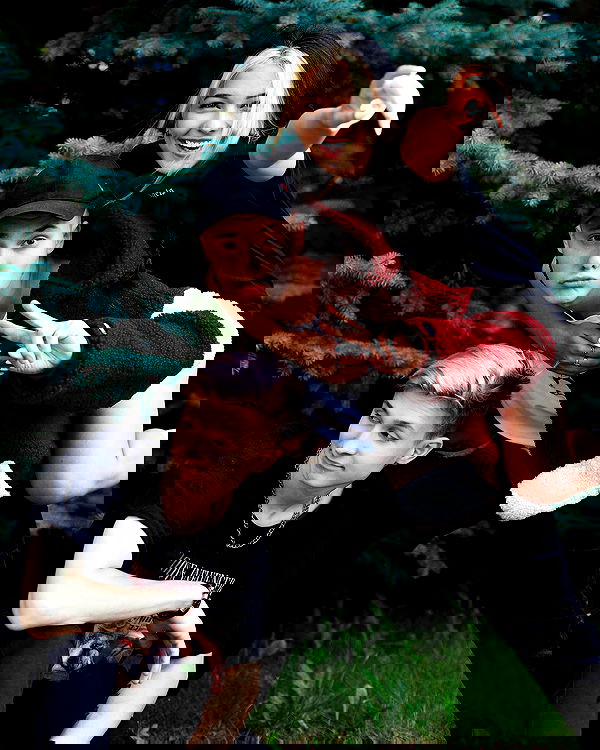 siyamore_ image ~ Altpins