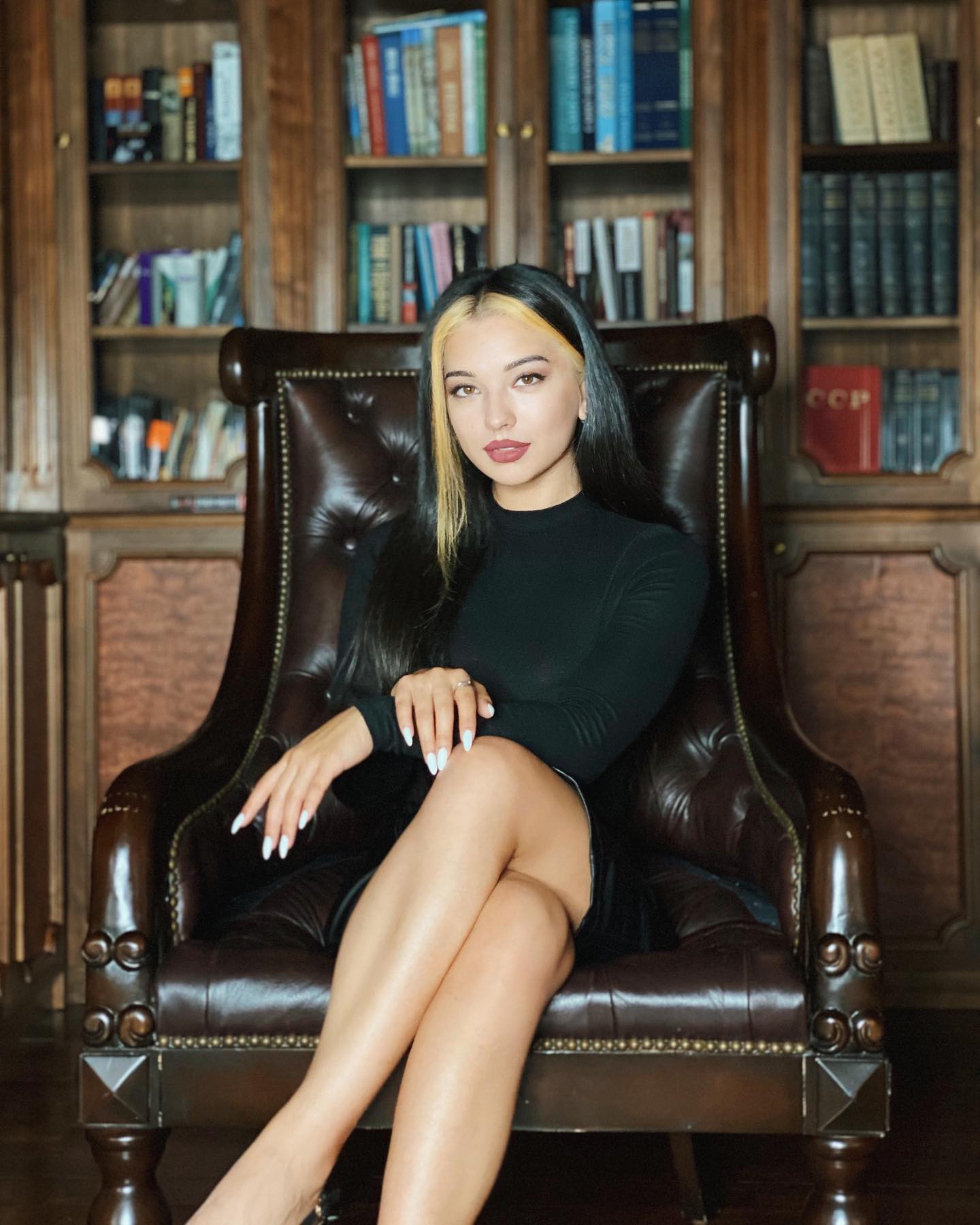 siyamore_ instagram image archive image