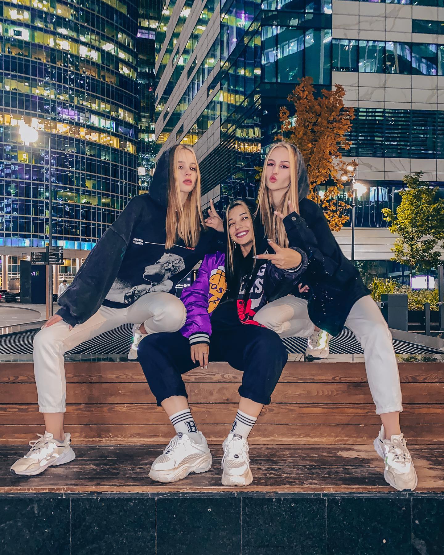 siyamore_ instagram image archive image