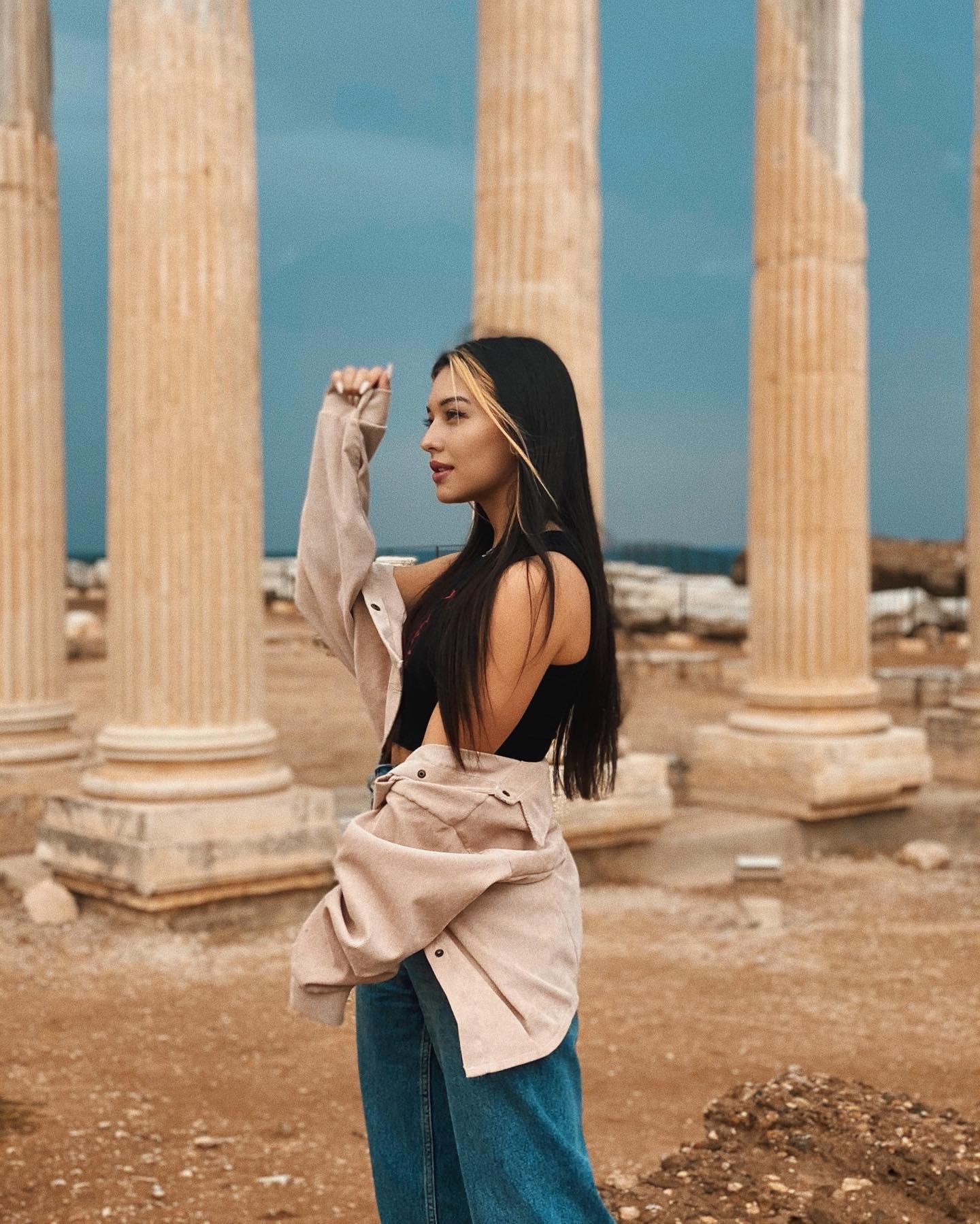 siyamore_ instagram image archive image