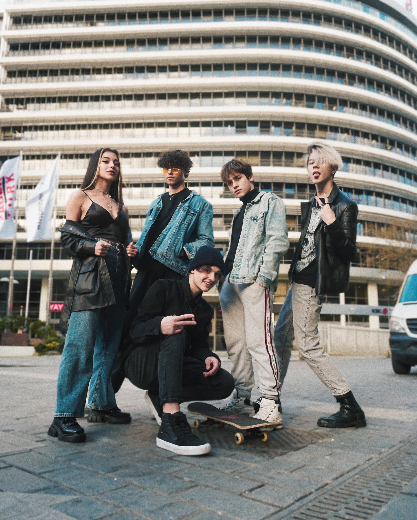 siyamore_ instagram image archive image