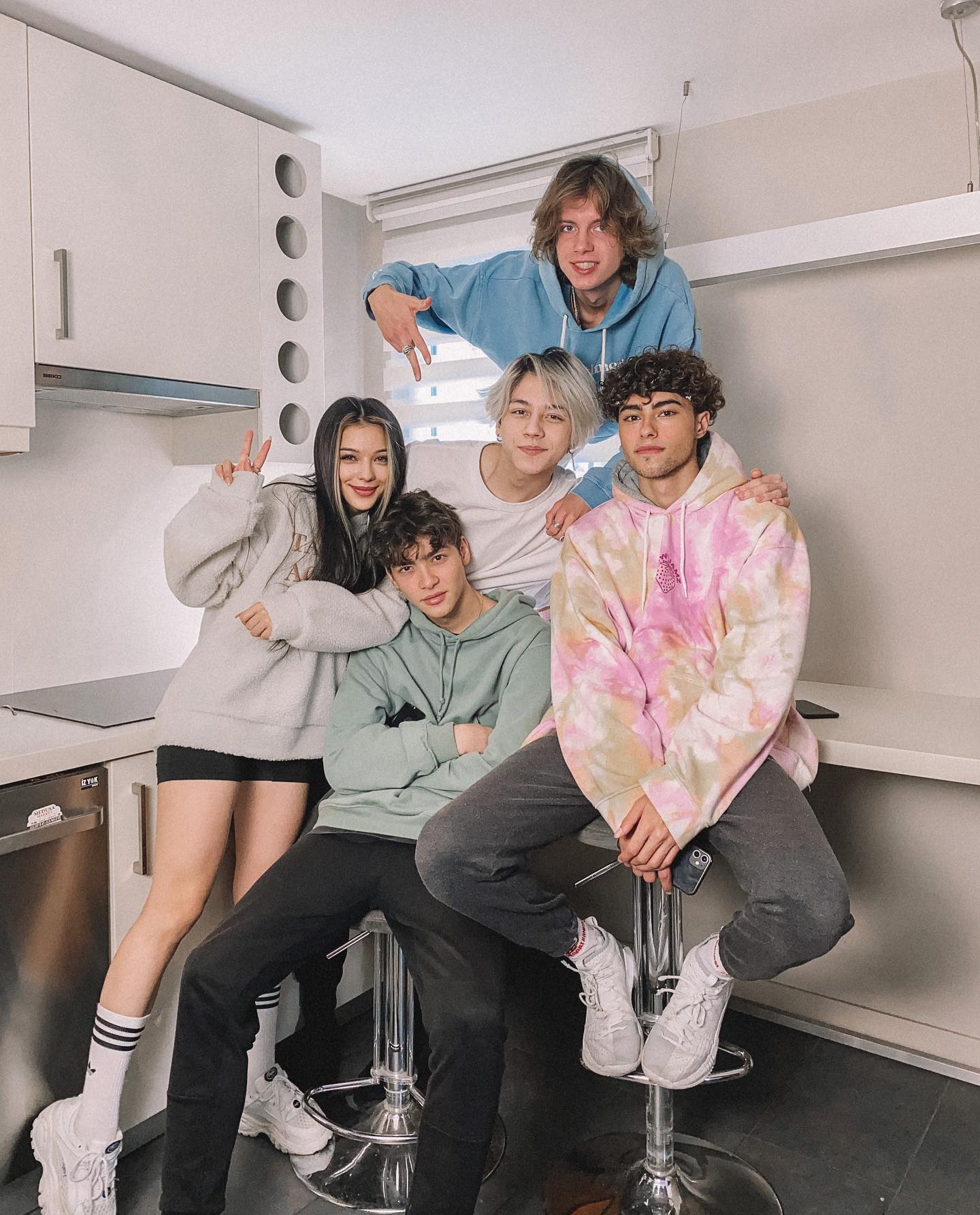 siyamore_ instagram image archive image