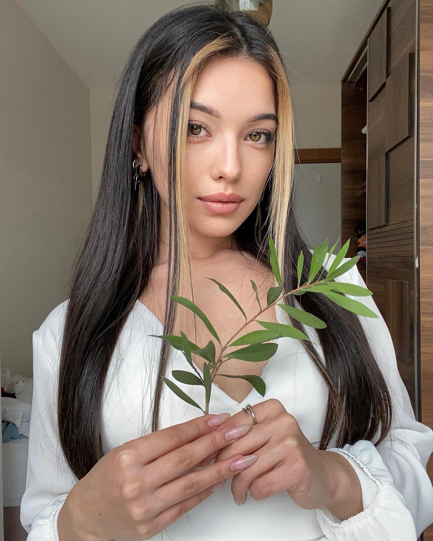 siyamore_ instagram image archive image