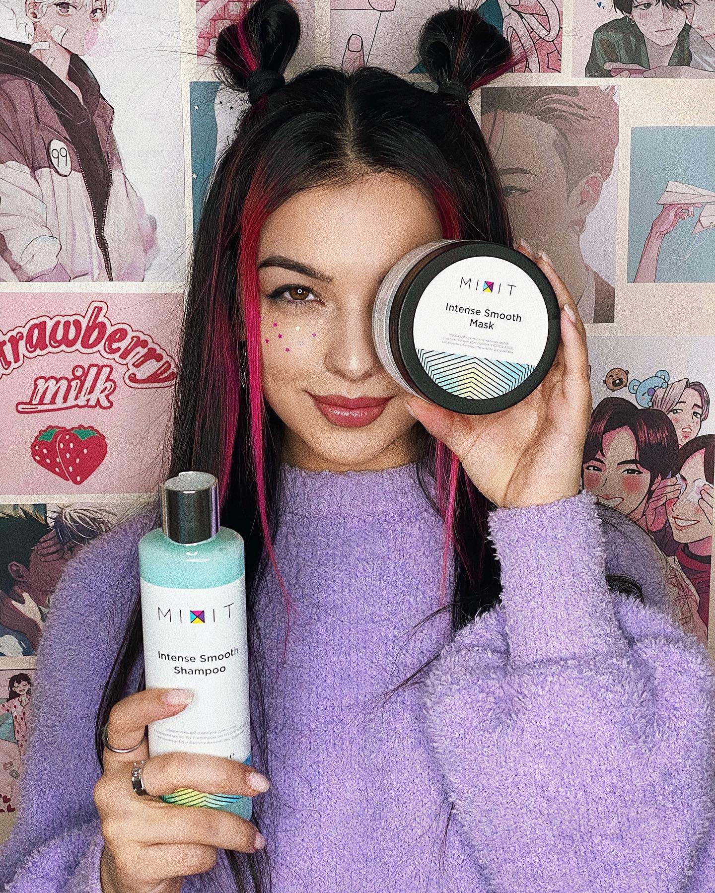 siyamore_ instagram image archive image