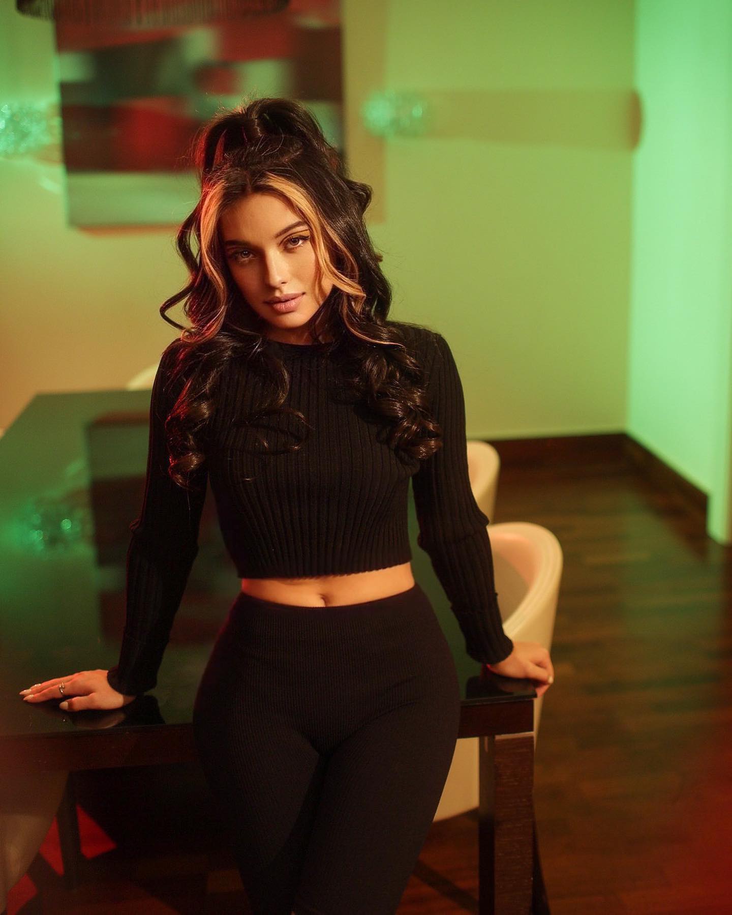 siyamore_ instagram image archive image