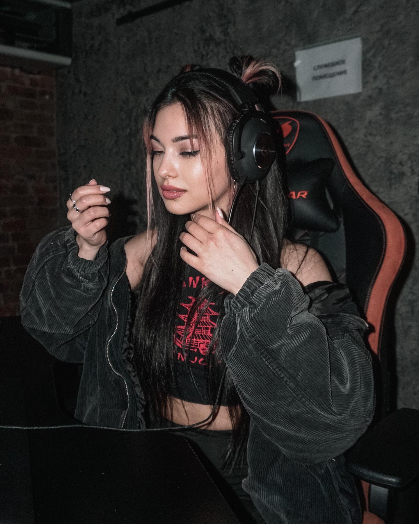 siyamore_ instagram image archive image