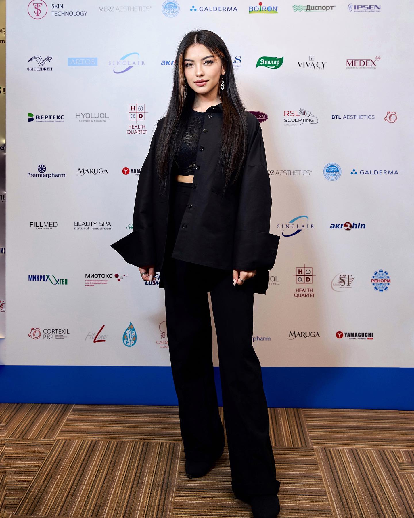 siyamore_ instagram image archive image