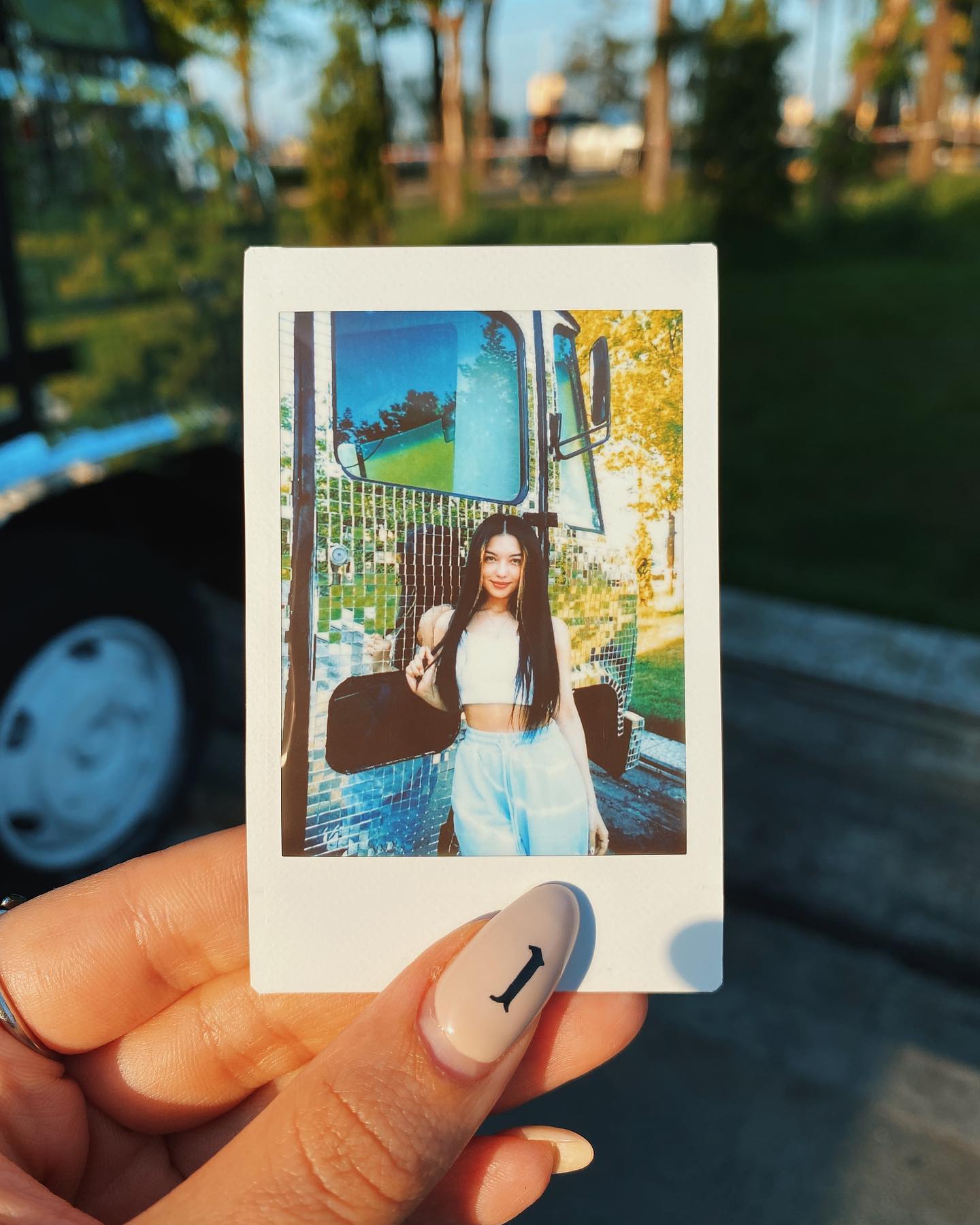 siyamore_ instagram image archive image