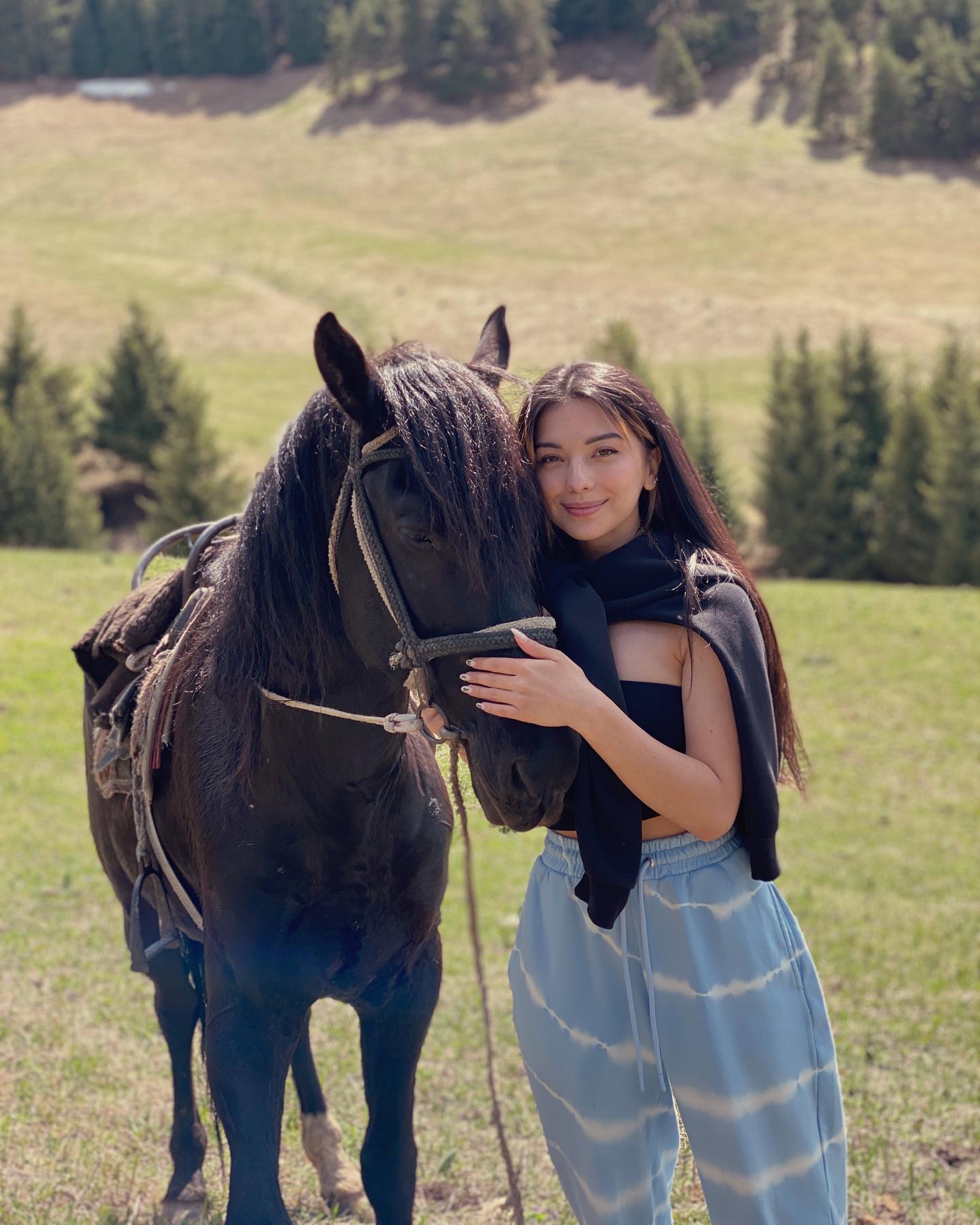 siyamore_ instagram image archive image