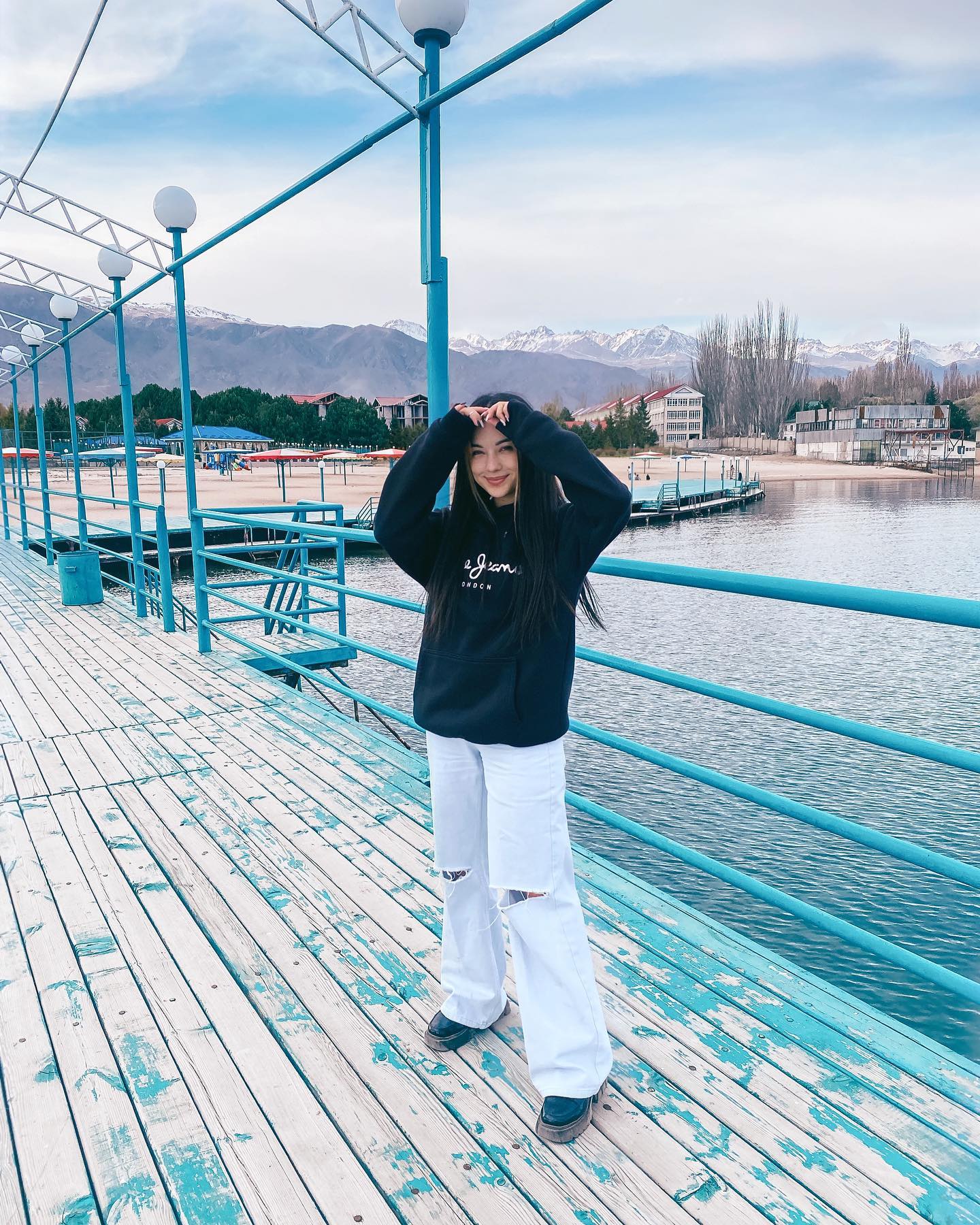 siyamore_ instagram image archive image