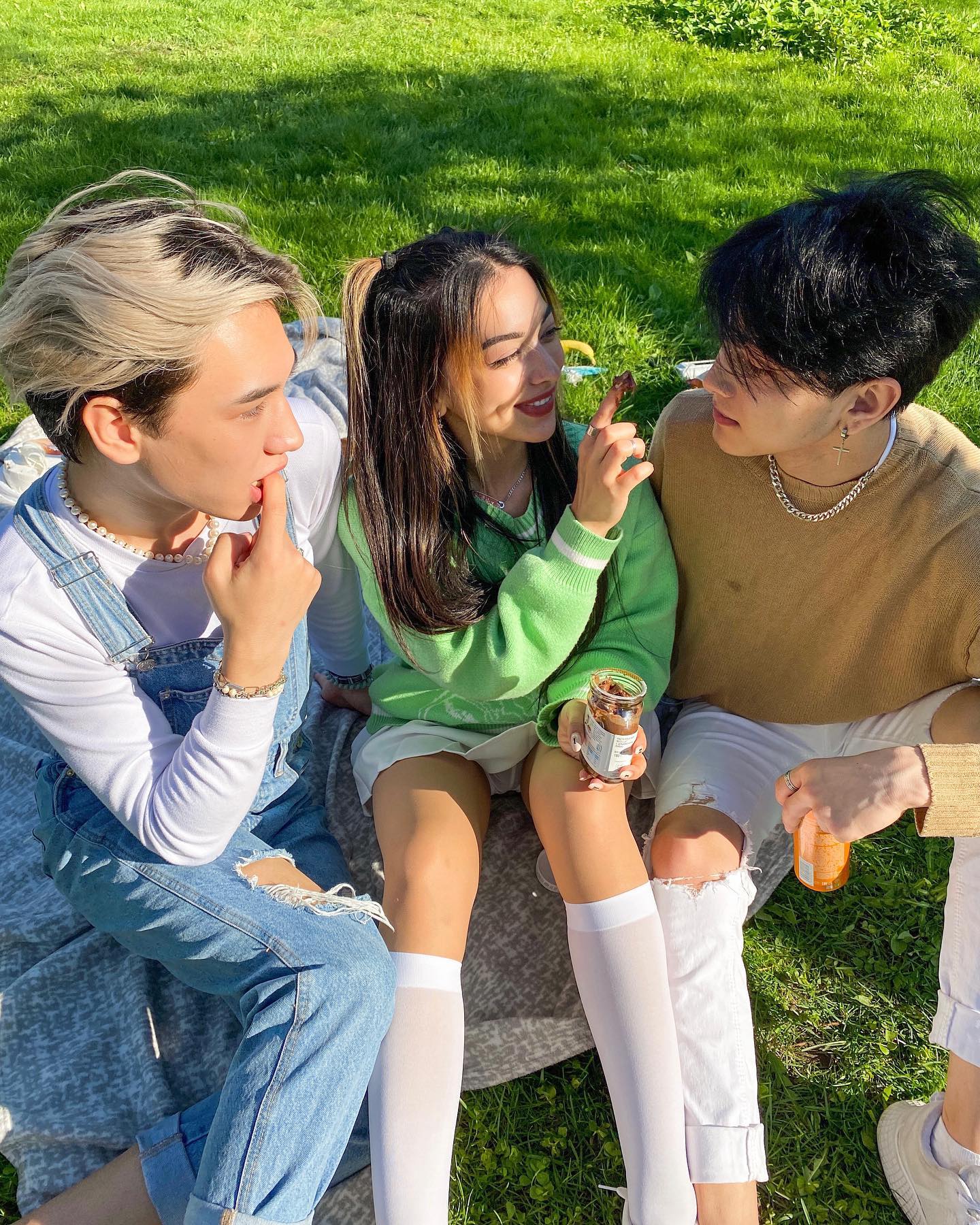 siyamore_ instagram image archive image