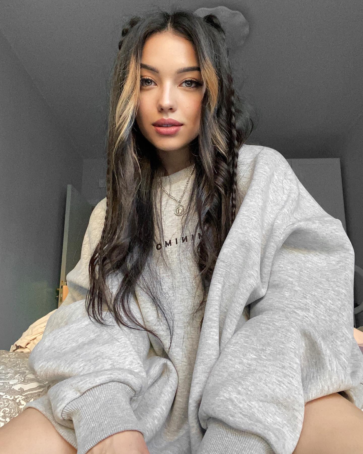 siyamore_ instagram image archive image