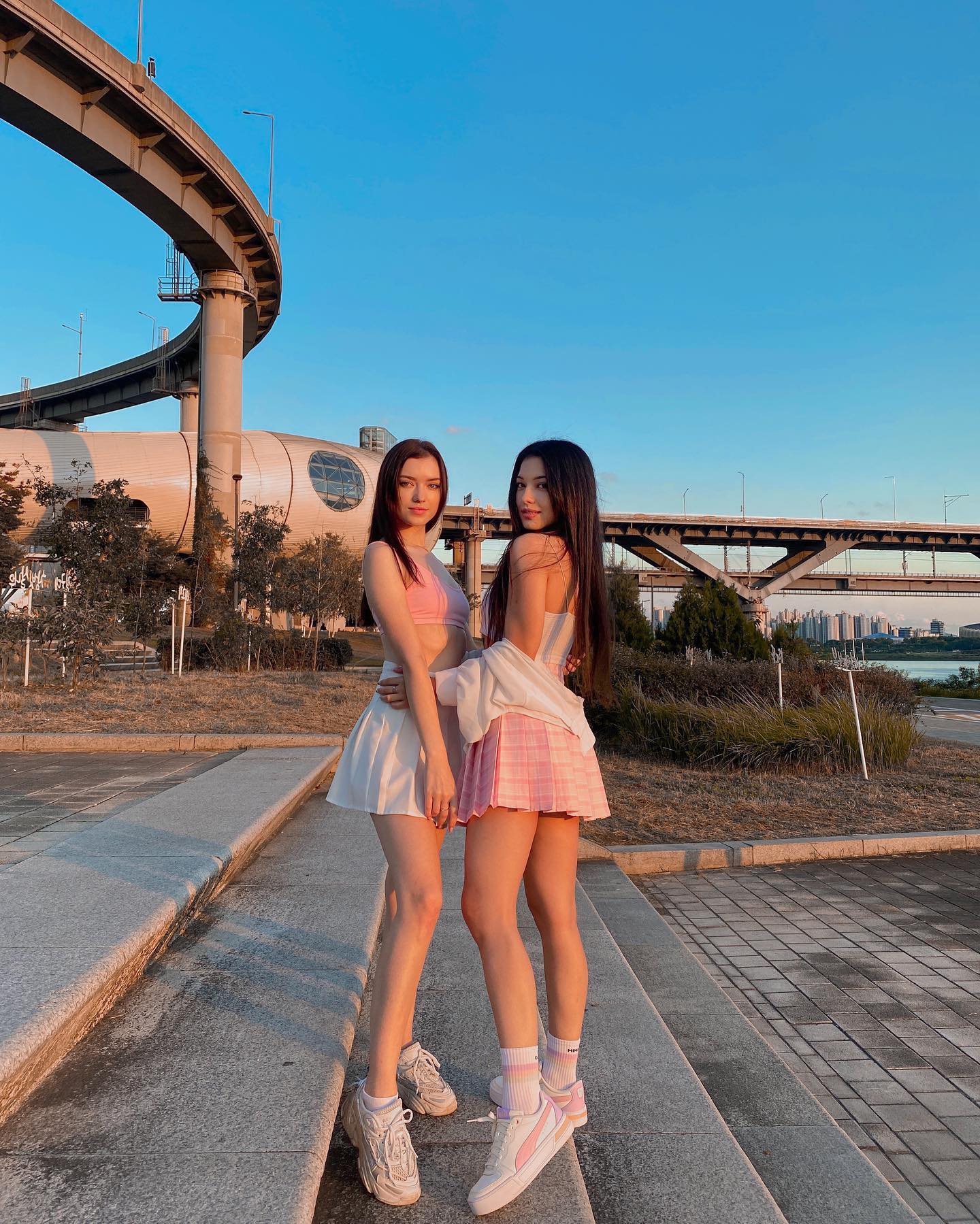 siyamore_ instagram image archive image