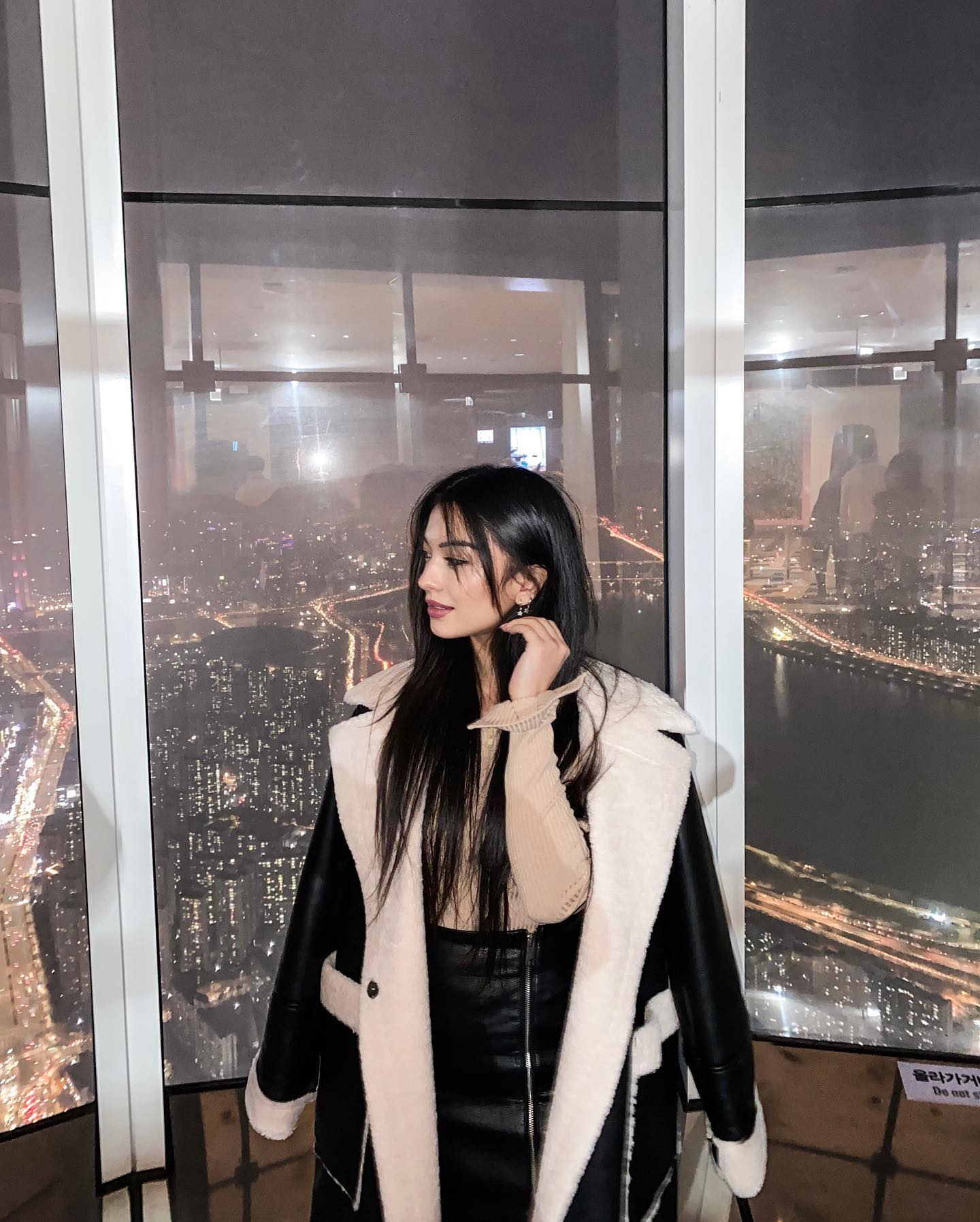 siyamore_ instagram image archive image