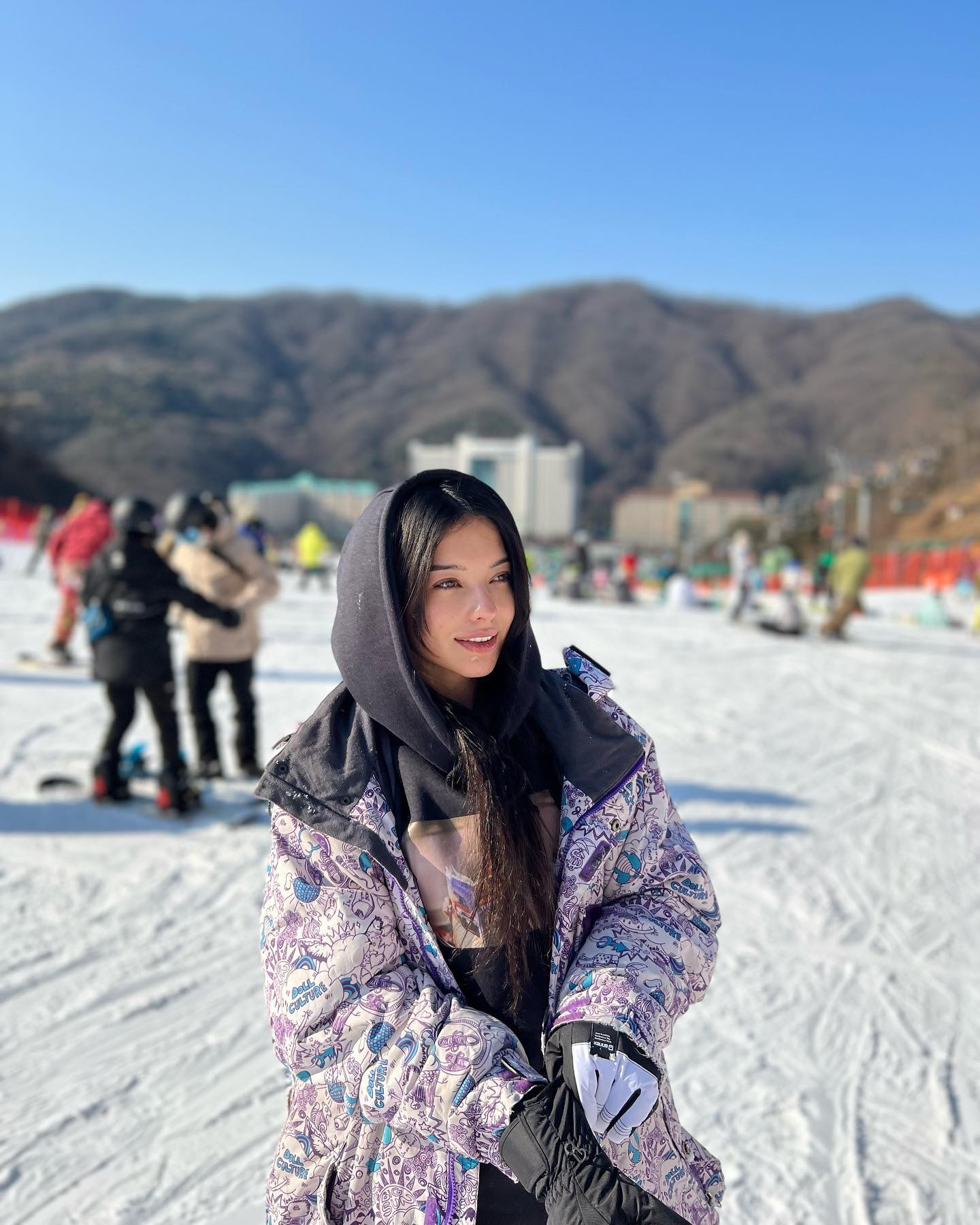 siyamore_ instagram image archive image