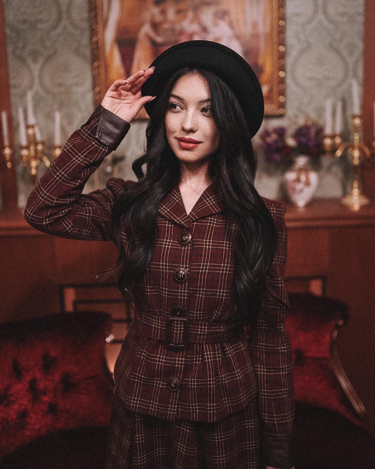 siyamore_ instagram image archive image