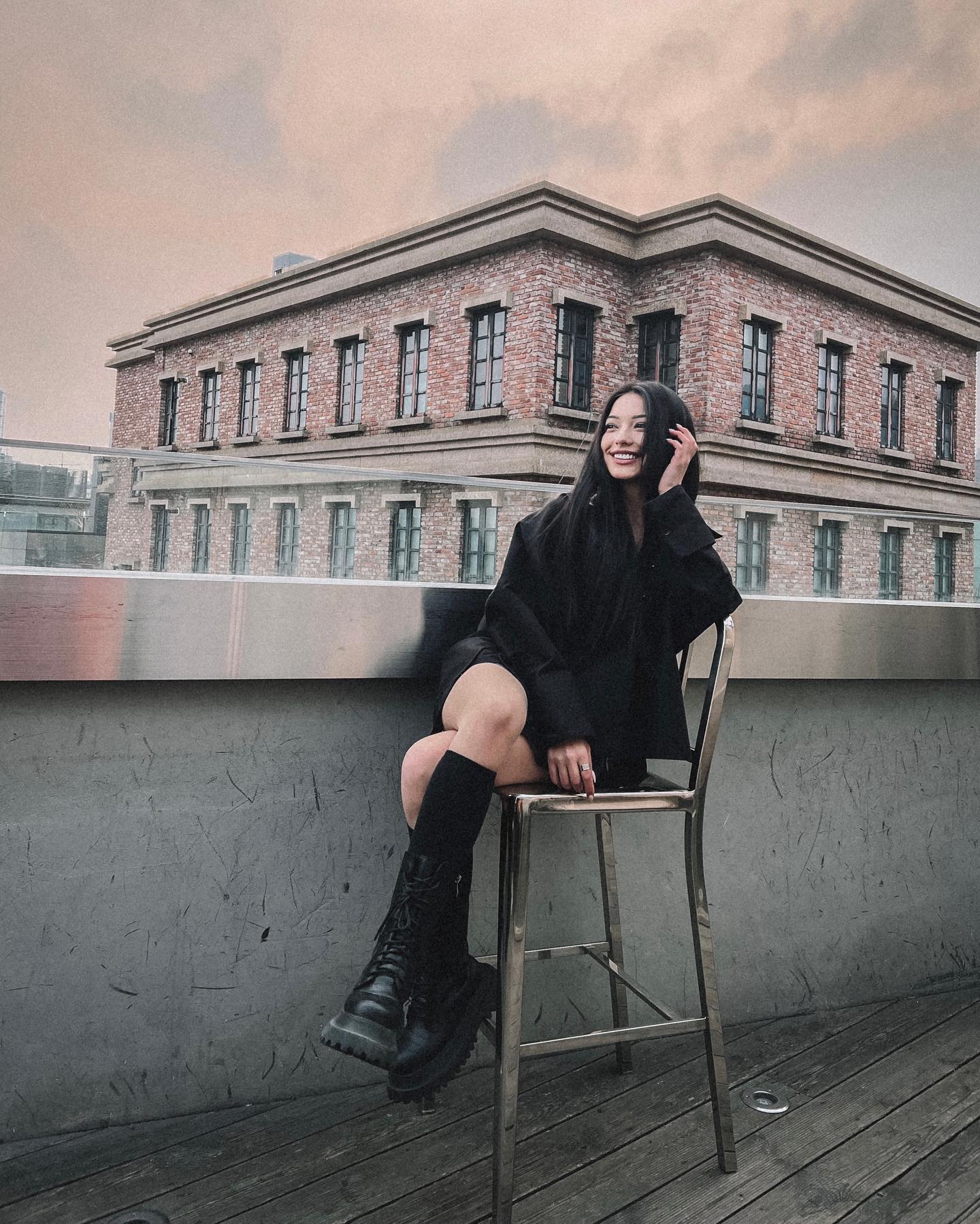 siyamore_ instagram image archive image