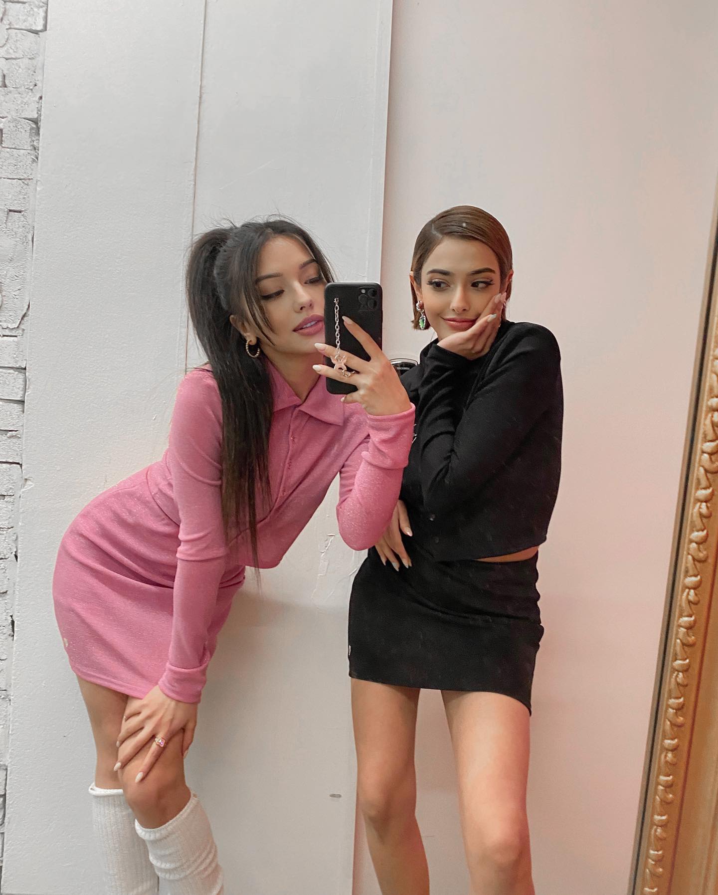 siyamore_ instagram image archive image