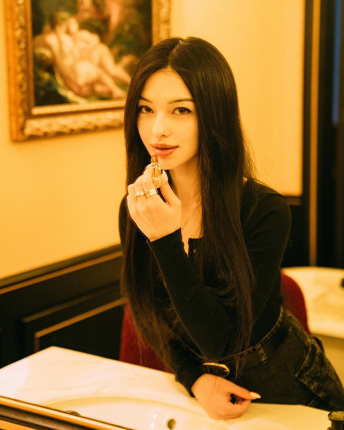 siyamore_ instagram image archive image