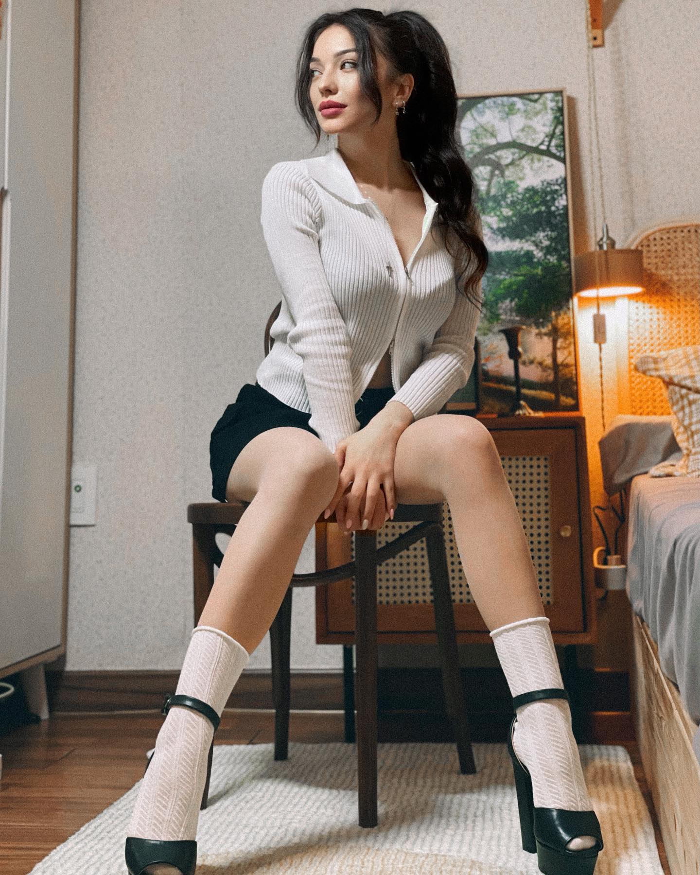 siyamore_ instagram image archive image