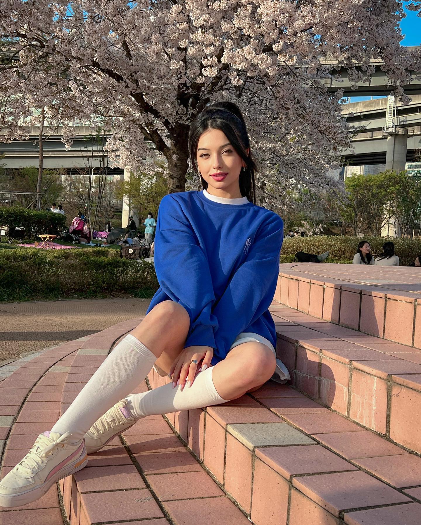 siyamore_ instagram image archive image