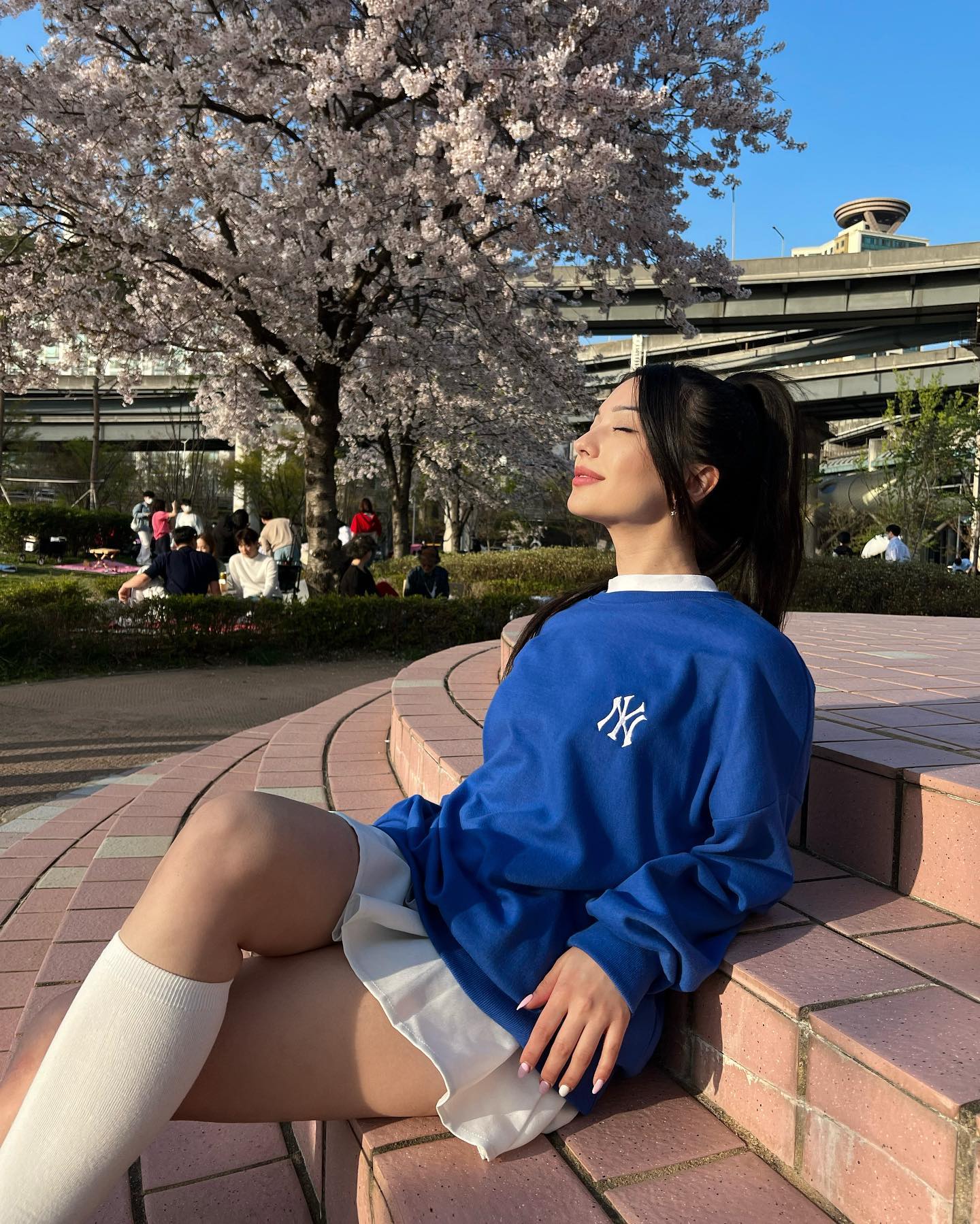 siyamore_ instagram image archive image