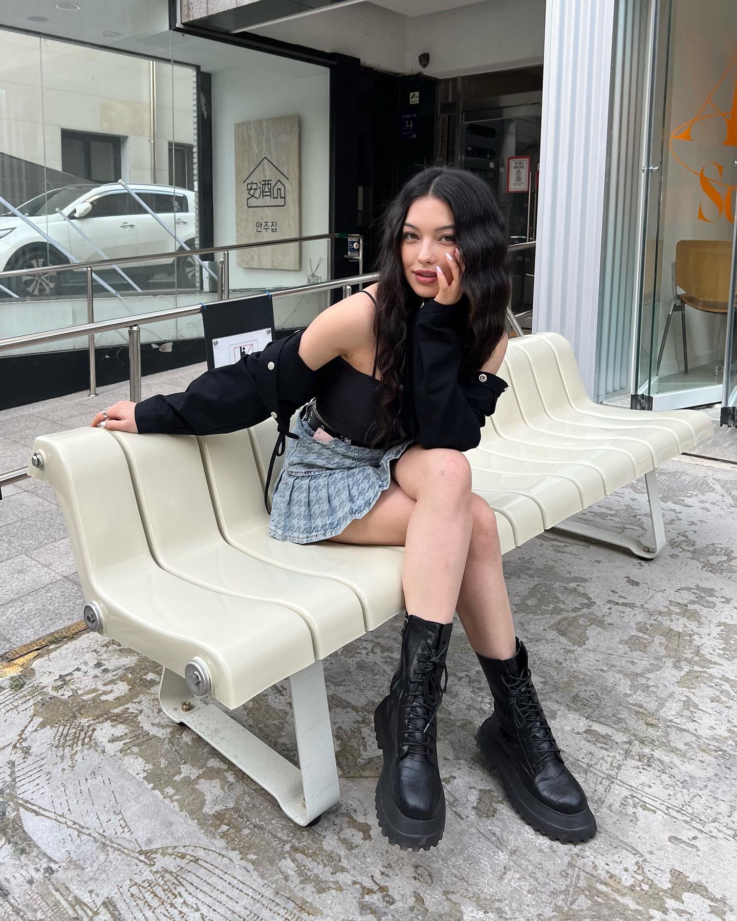 siyamore_ instagram image archive image