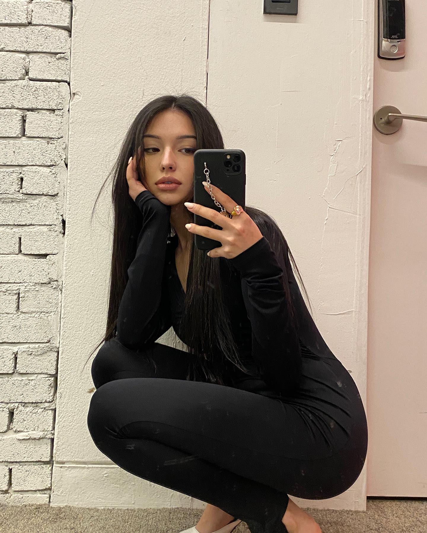 siyamore_ instagram image archive image