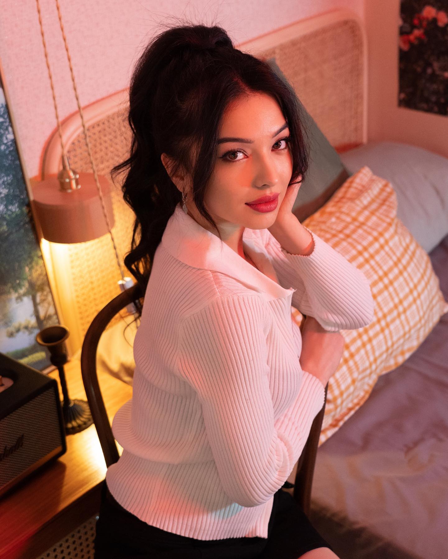 siyamore_ instagram image archive image