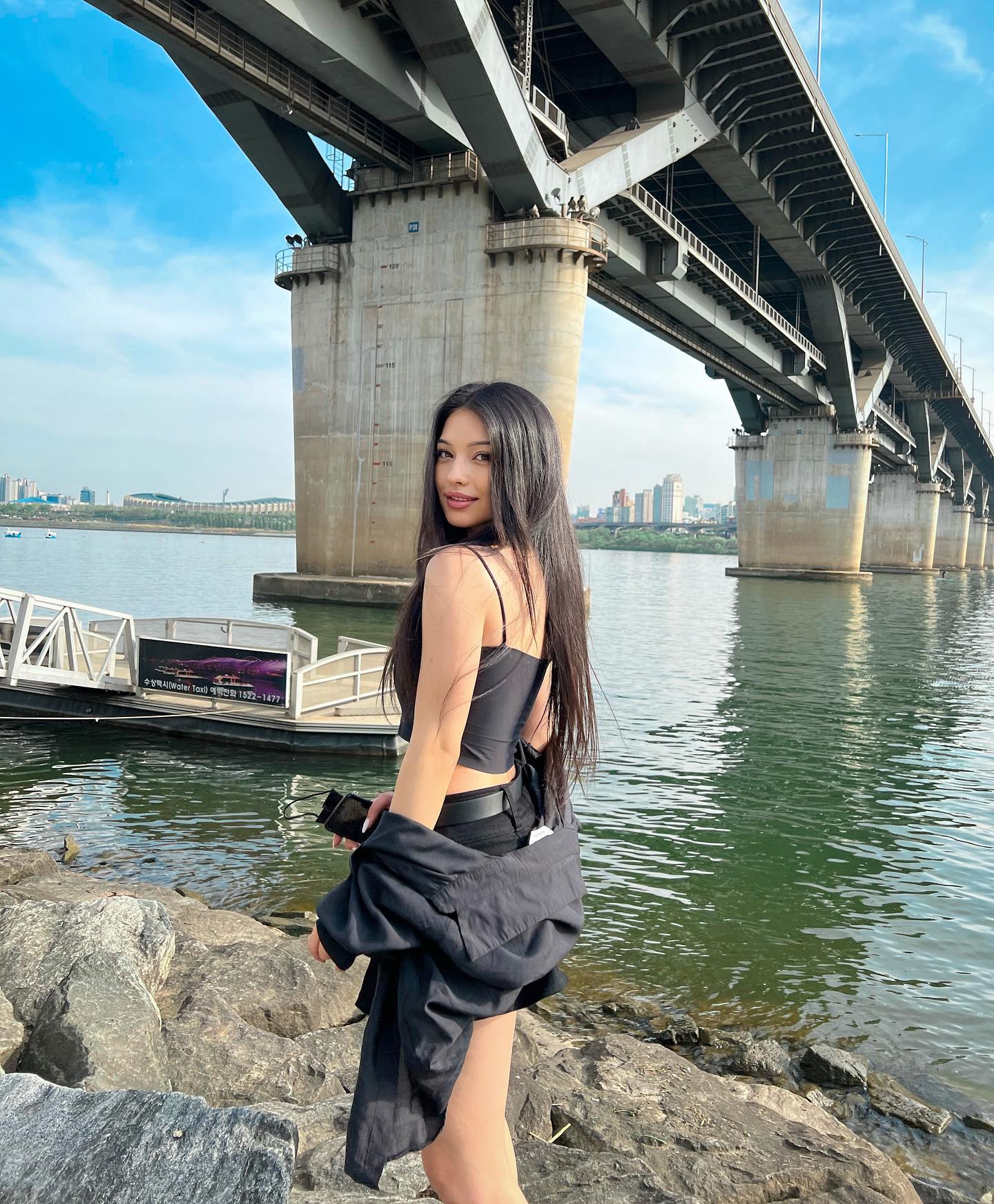 siyamore_ instagram image archive image