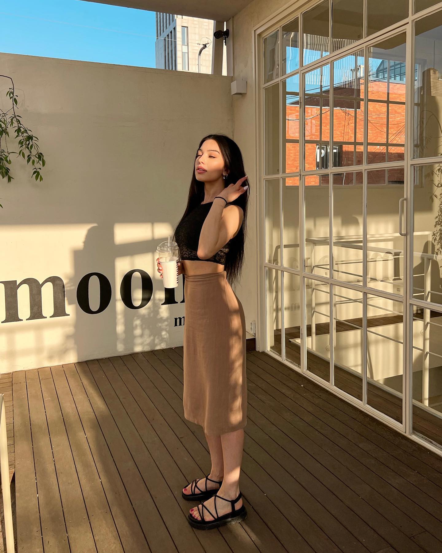 siyamore_ instagram image archive image