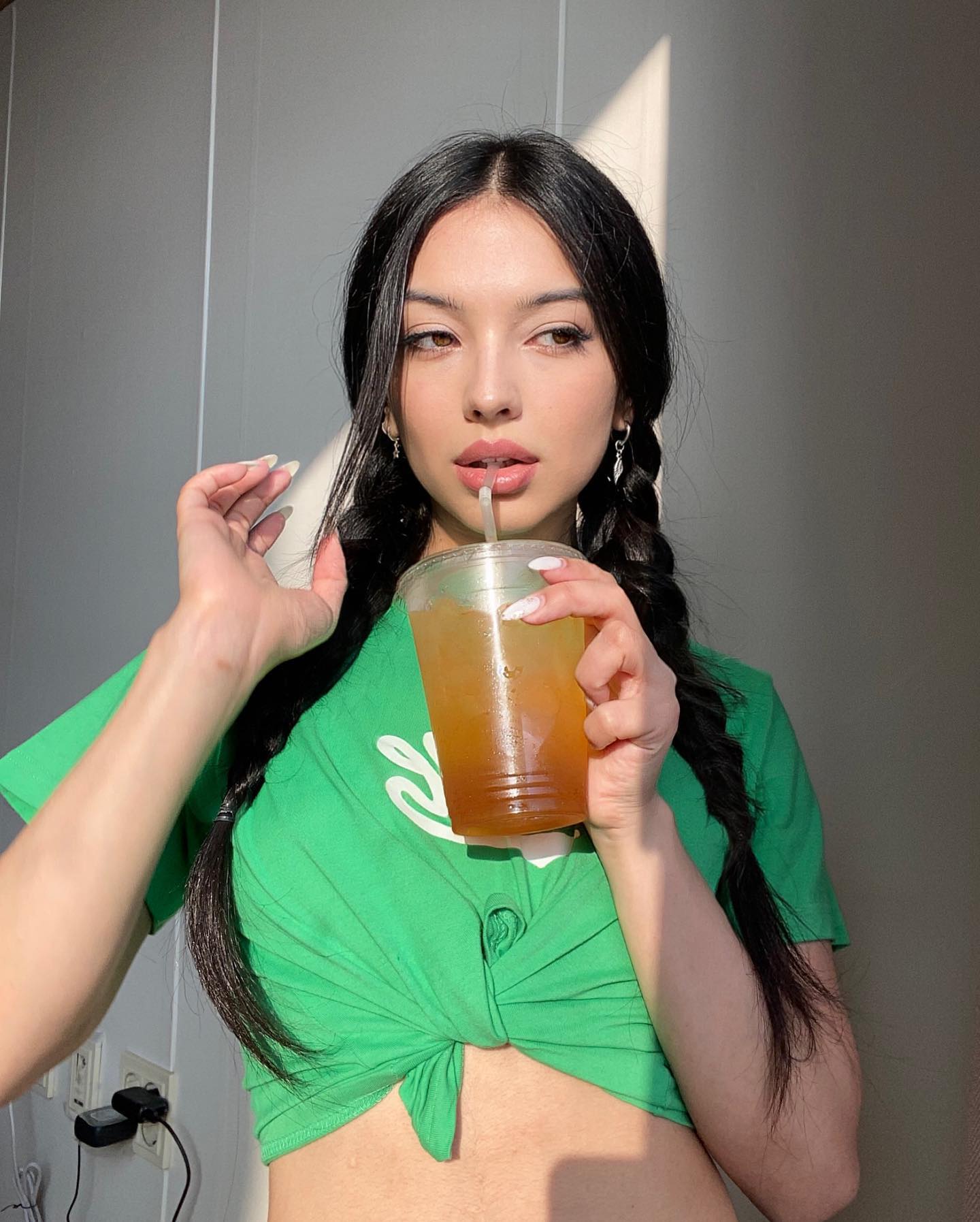 siyamore_ instagram image archive image