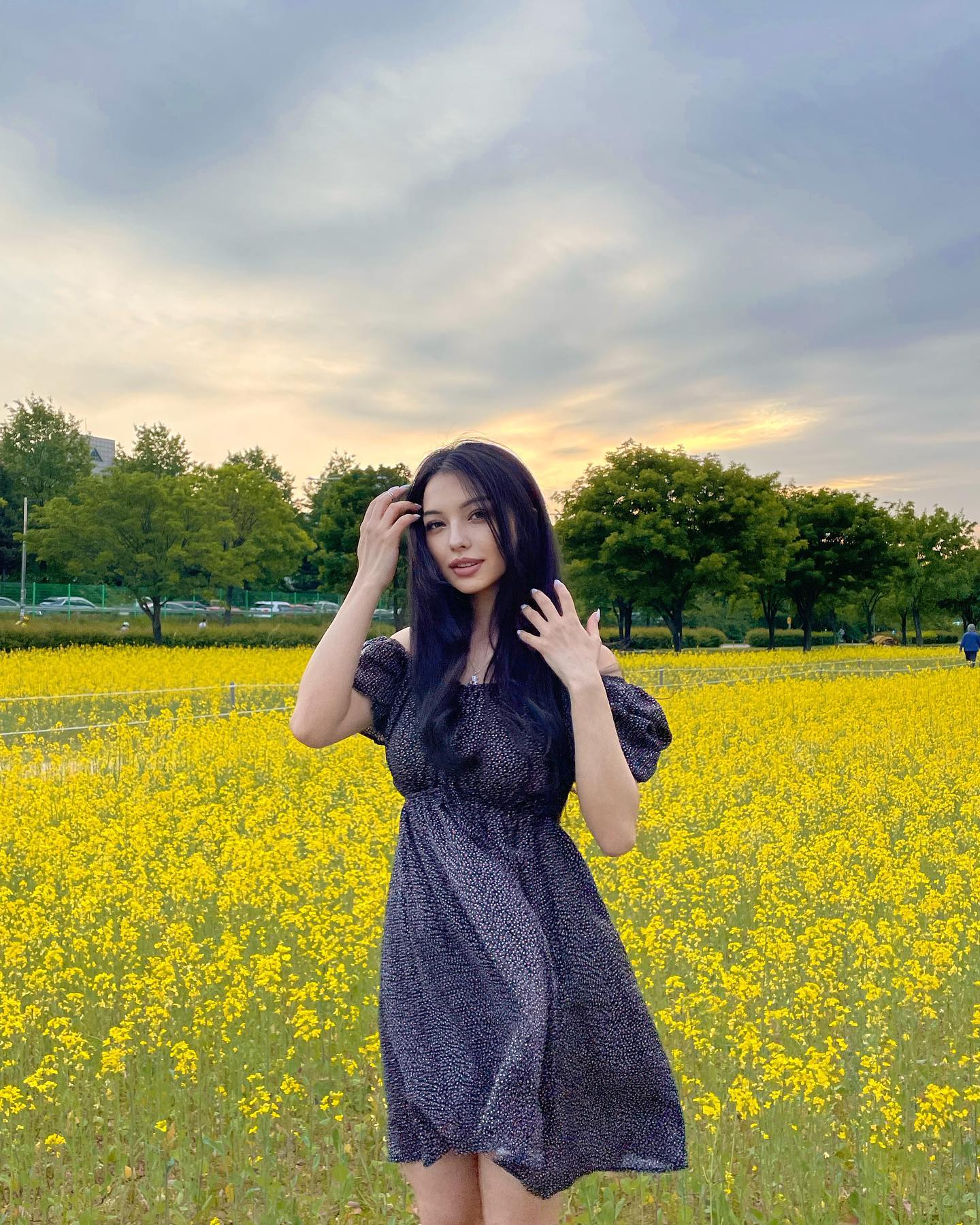 siyamore_ instagram image archive image