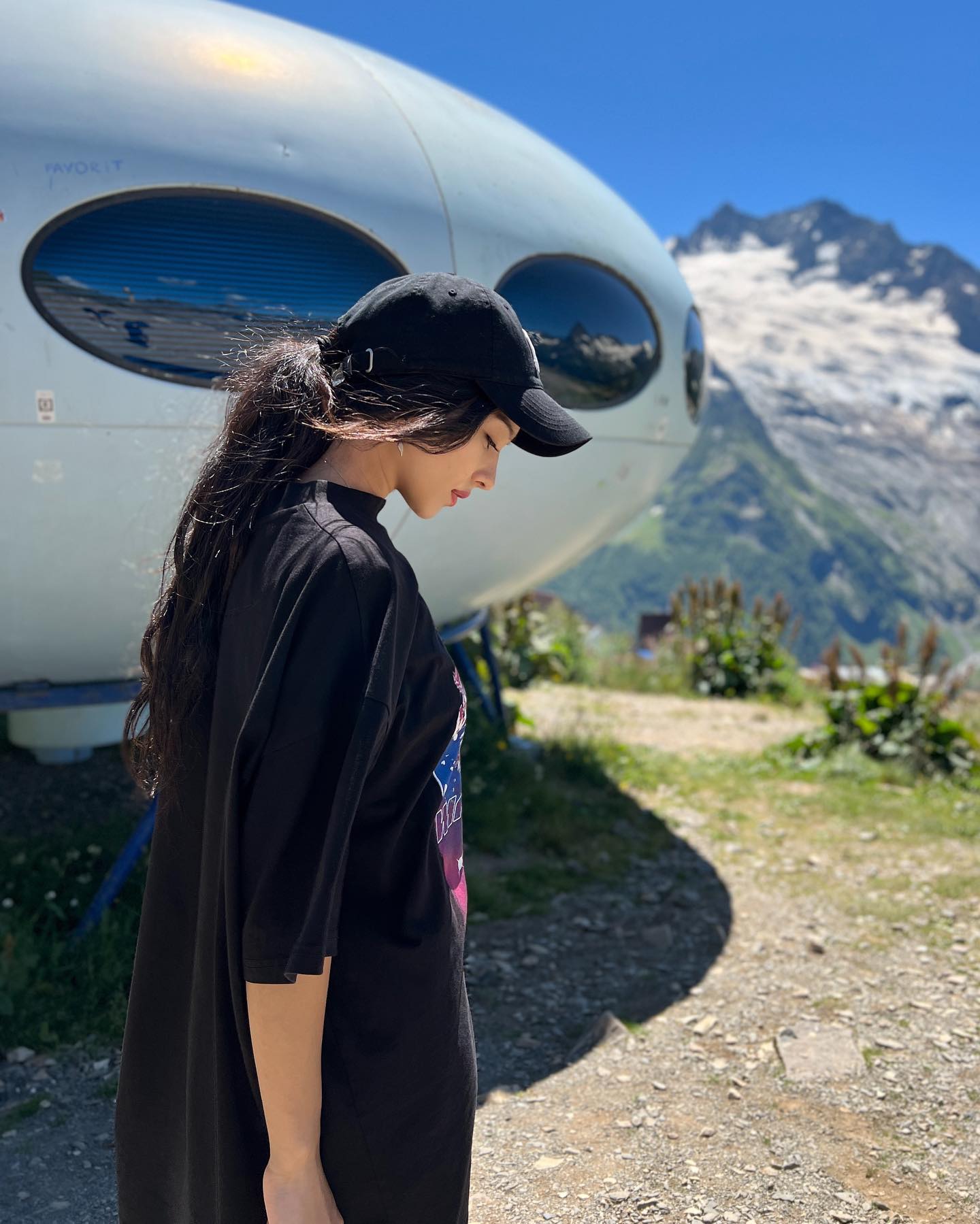 siyamore_ instagram image archive image