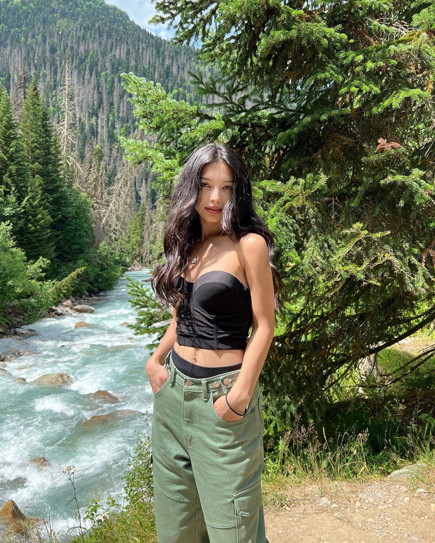 siyamore_ instagram image archive image