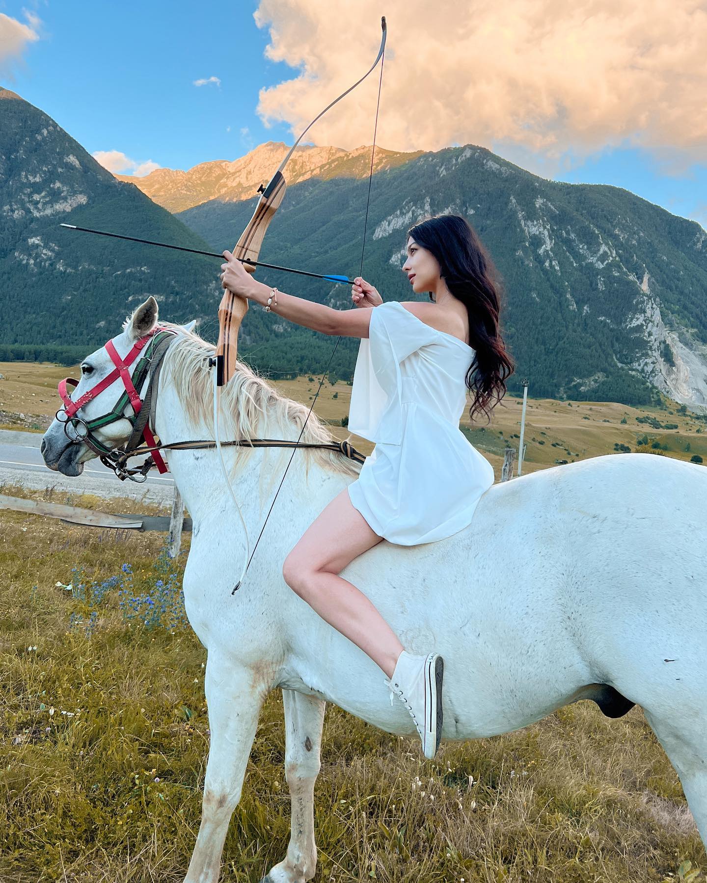 siyamore_ instagram image archive image