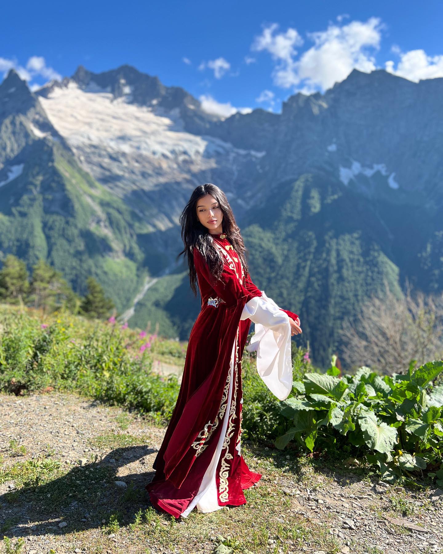 siyamore_ instagram image archive image