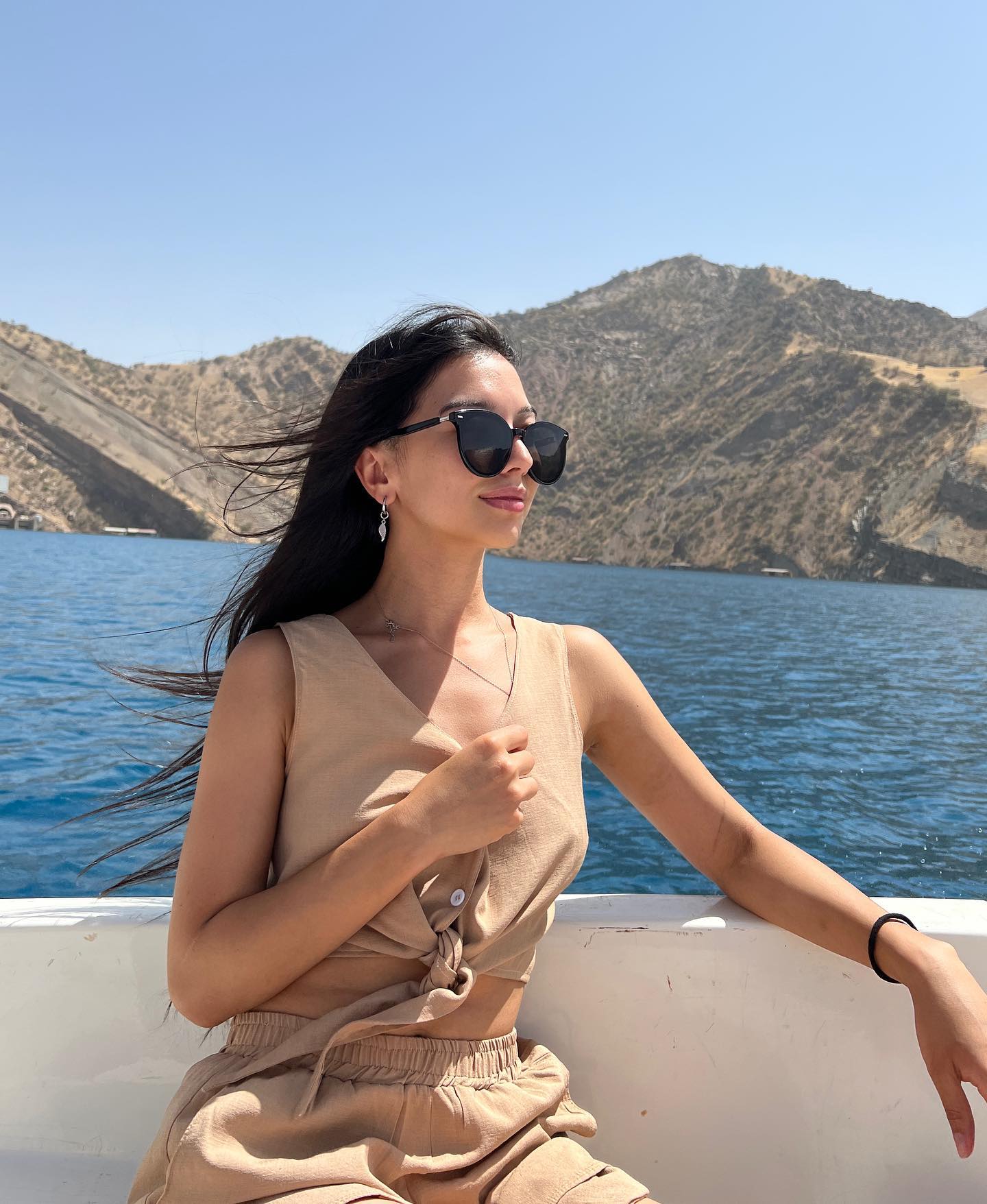 siyamore_ instagram image archive image